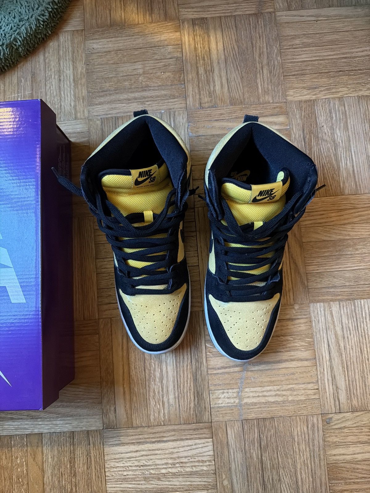 Nike SB Nike SB Dunk High Pro Reverse Goldenrod Size US 10.5 / EU 43-44 - 4 Thumbnail