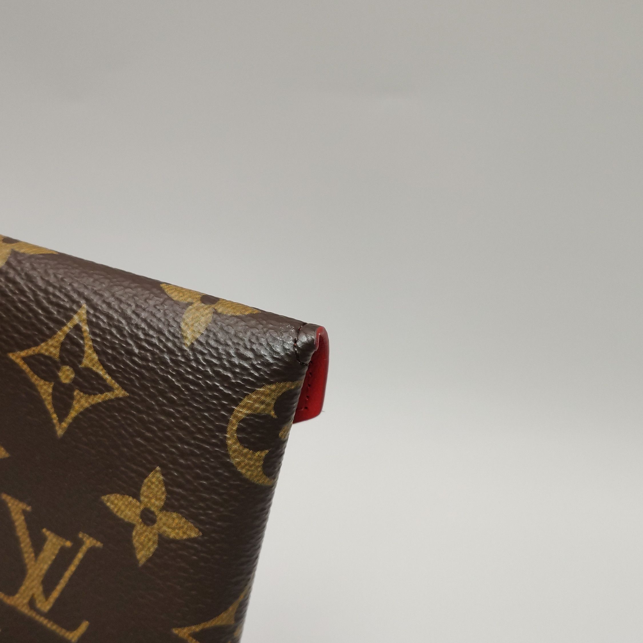 Louis Vuitton Louis Vuitton (LV) Pochette Kirigami independent small bag Size ONE SIZE - 9 Thumbnail