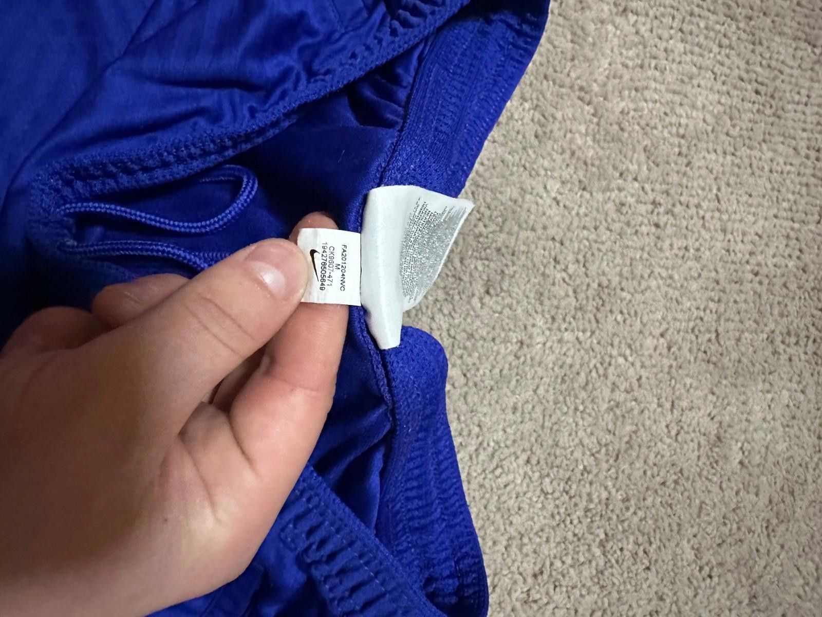 Nike nike chelsea 2022/23 Football Soccer Shorts Sz M Size US 32 / EU 48 - 6 Thumbnail