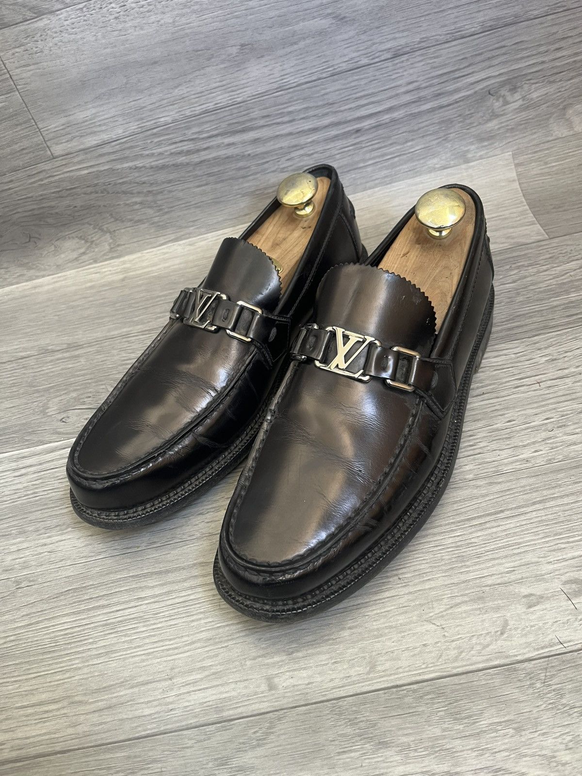Louis Vuitton Louis Vuitton major penny loafers lv logo Size US 8 / EU 41 - 3 Thumbnail