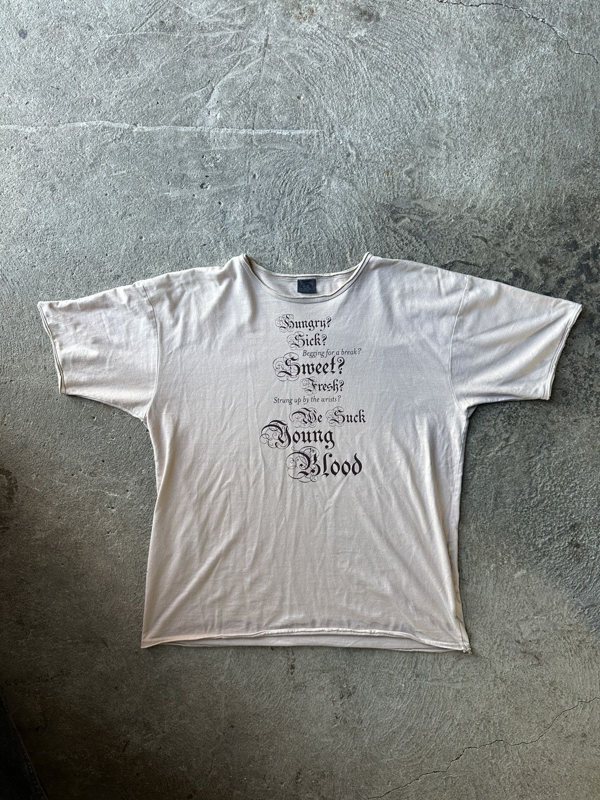 Band Tees Radiohead We Suck Young Blood 2003 Vintage Tee | Size XL Size US XL / EU 56 / 4 - 1 Thumbnail