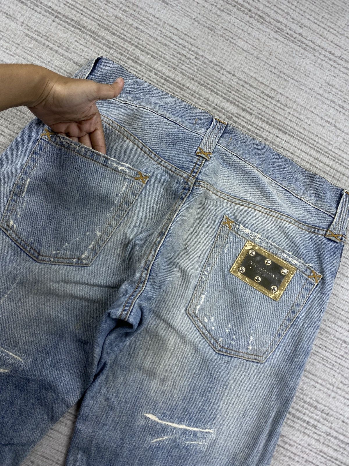 Dolce & Gabbana Vintage Dolce & Gabbana 14 Classic Distressed Denim Jeans Size US 32 / EU 48 - 11 Thumbnail