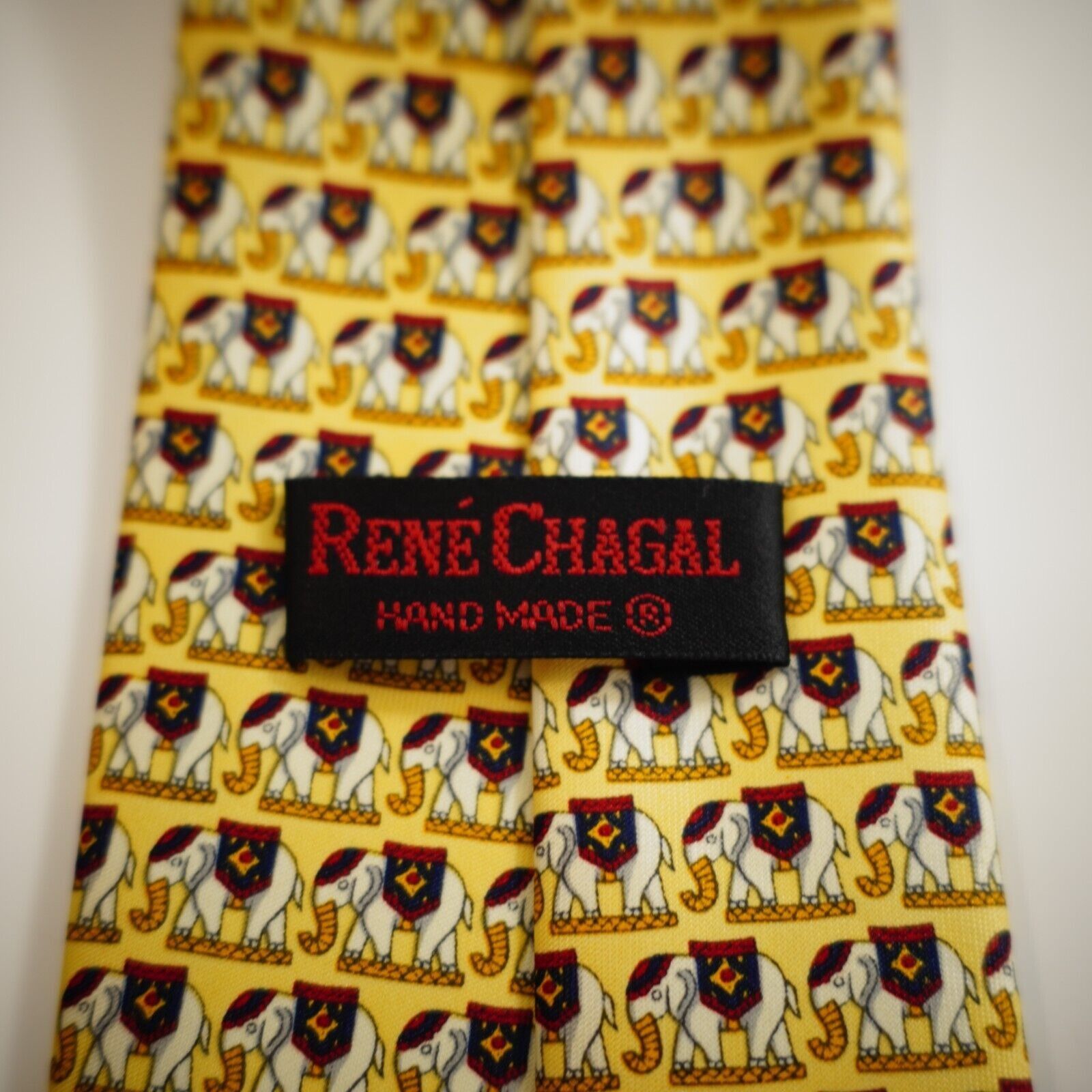 Vintage Rene Chagal Handmade Elephant Print Yelow Wide Silk Tie Size ONE SIZE - 3 Thumbnail