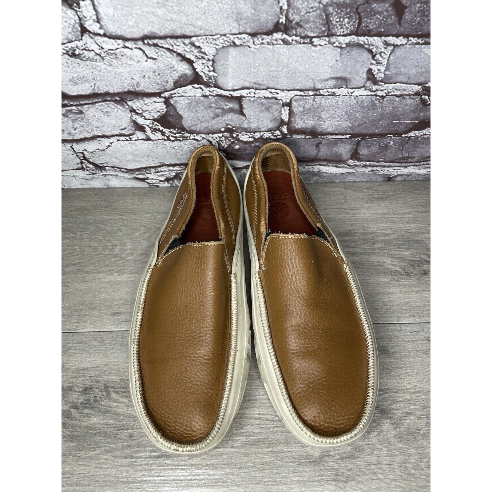 Crocs Crocs Brown Leather Vented Soles Cushioned Outdoor Loafers M Size US 12 / EU 45 - 17 Thumbnail