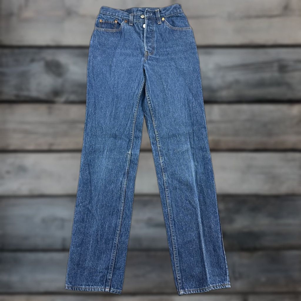 Levi's VINTAGE Levi's 501 Jeans Womens 9 Blue Straight Regular Button Fly Dark USA 80s Mens? Womens Size 30" / US 8 / IT 44 - 1 Thumbnail