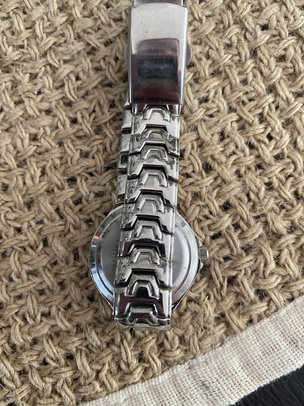 Other VINTAGE QUARTZ MOVT WOMANS STAINLESS STEEL WATCH Size ONE SIZE - 9 Thumbnail