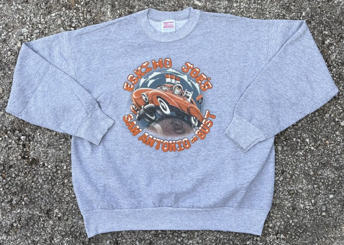 Other Vintage 1997 Eskimo Joe's San Antonio Or Bust Crewneck Size US L / EU 52-54 / 3 - 1 Thumbnail