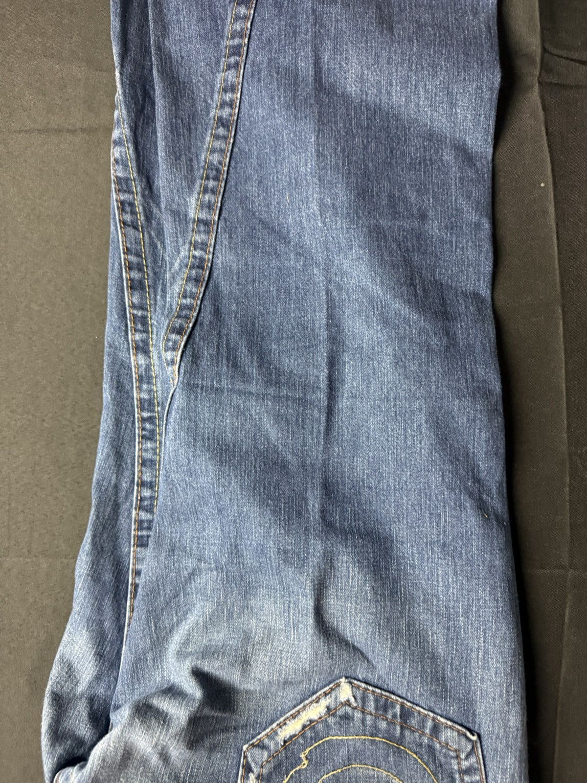True Religion True Religion Joey Super T Flared Distressed Jean Size 33 Size US 33 - 12 Thumbnail