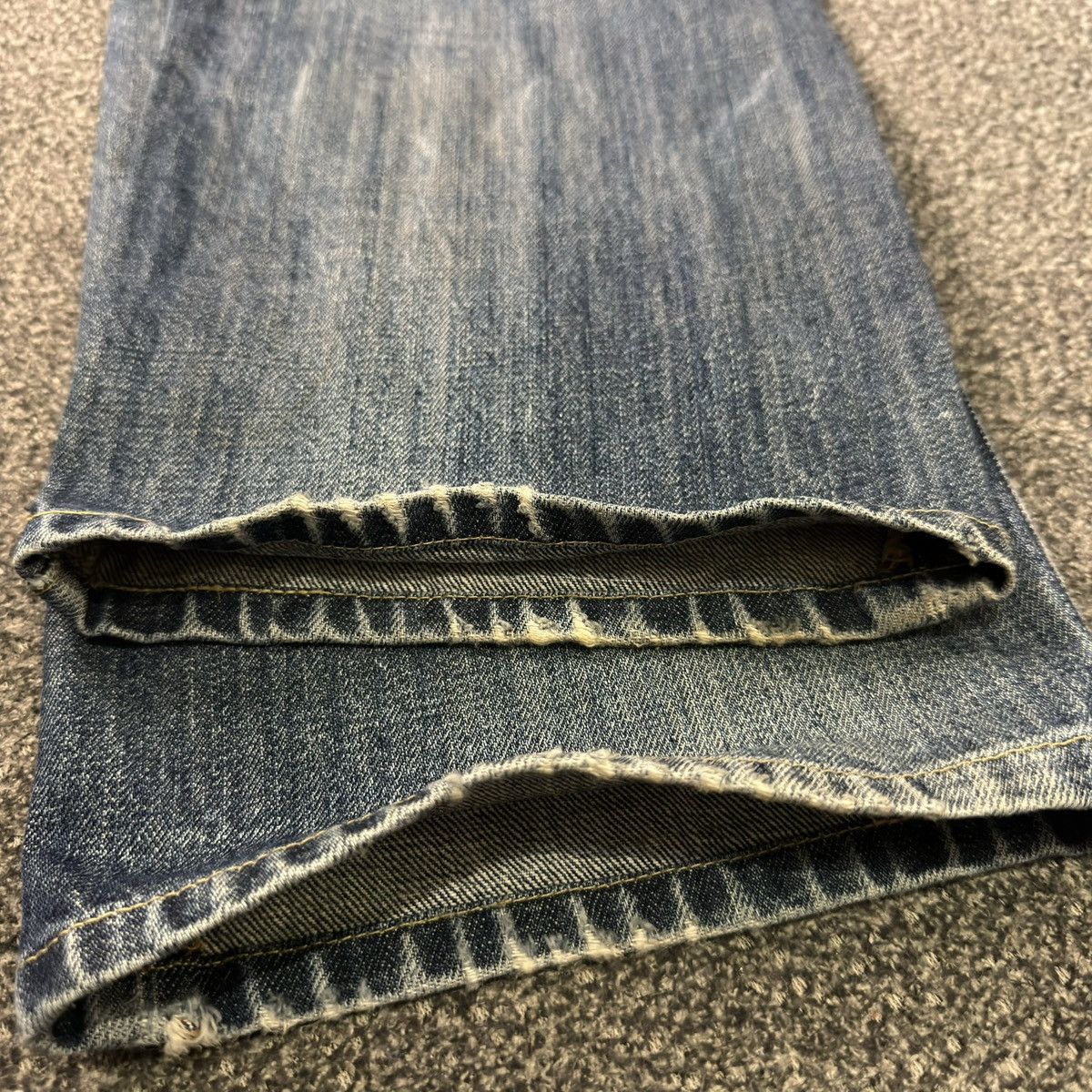 Undercover × Uniqlo 🔥🇯🇵 Japanese Vintage 90s Uniqlo S002 Regular Dirty Wash Denim Size US 33 - 8 Thumbnail