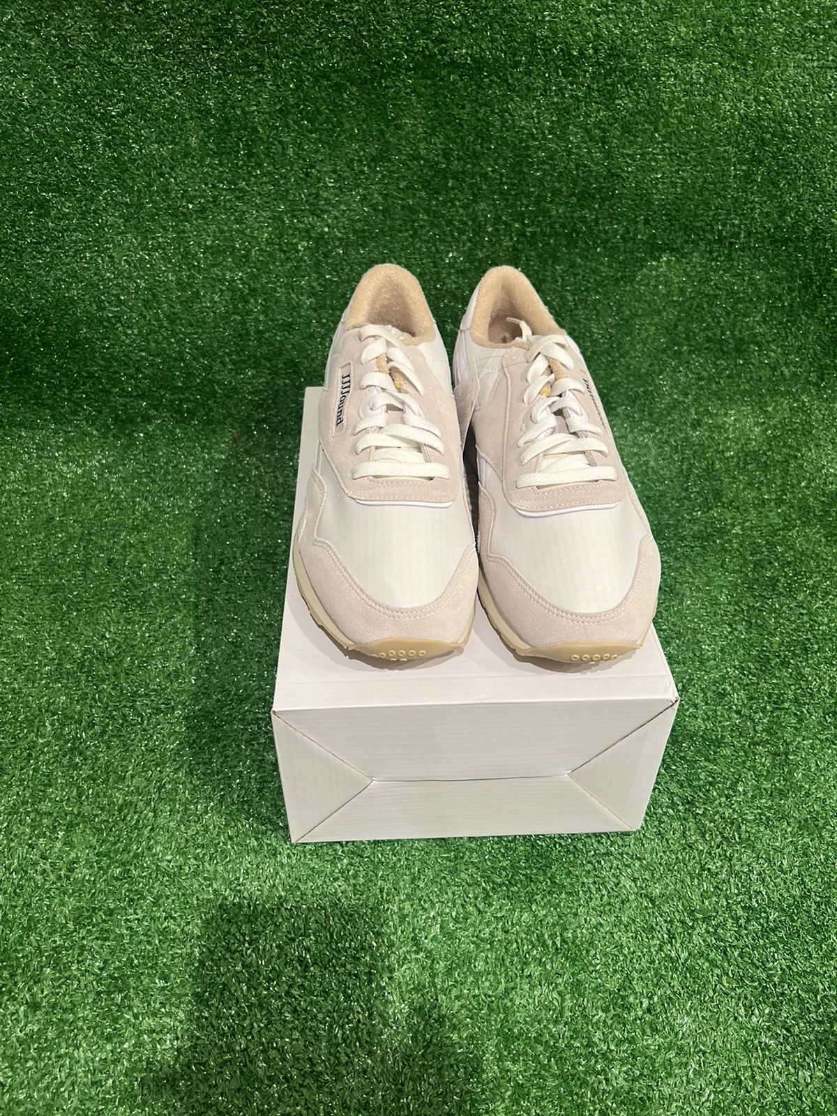 JJJJound × Reebok JJJJound x Reebok Classic Nylon 'White' Size US 11 / EU 44 - 3 Thumbnail