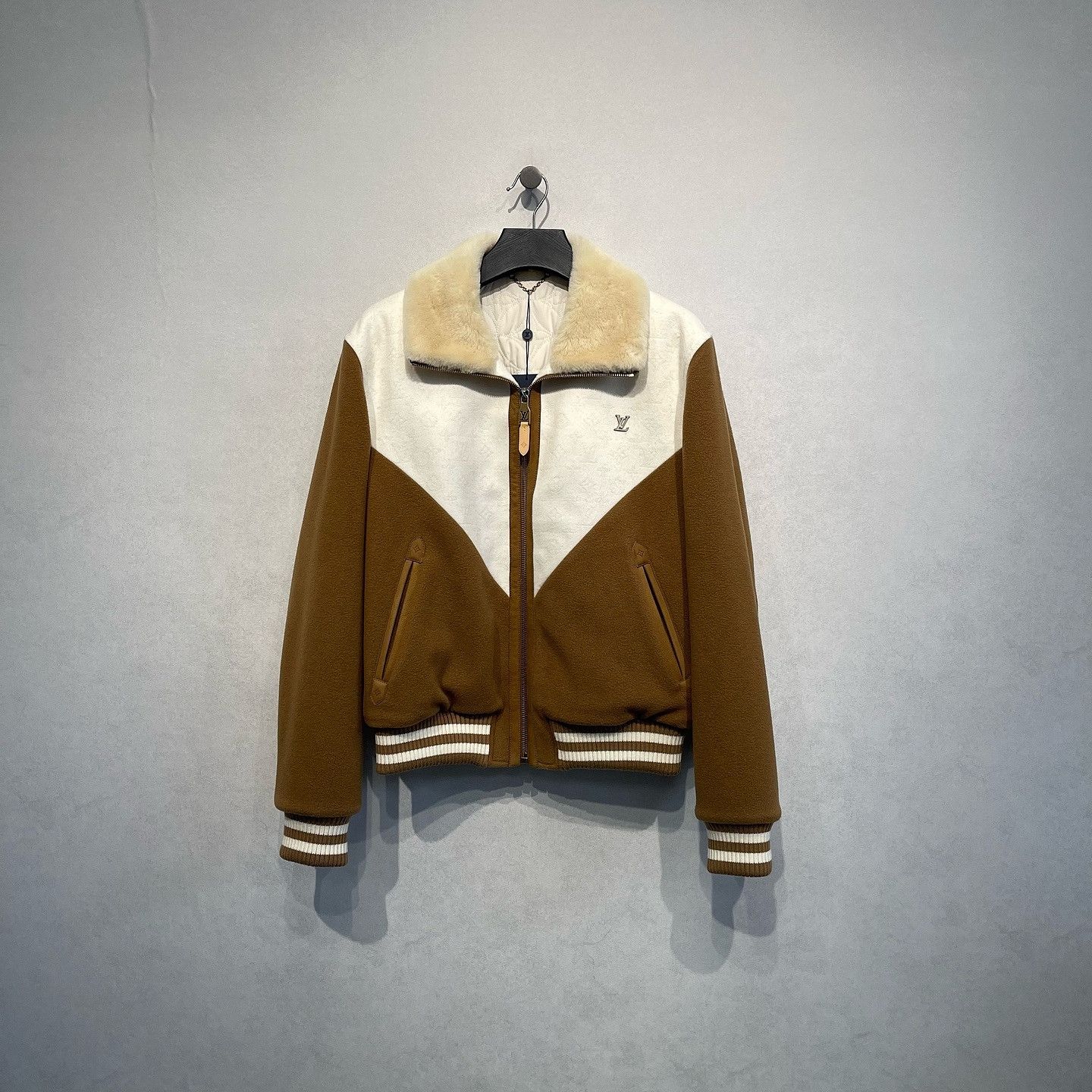 Louis Vuitton Louis Vuitton Wool Cashmere Ski Jacket Size 50 Size US M / EU 48-50 / 2 - 1 Thumbnail