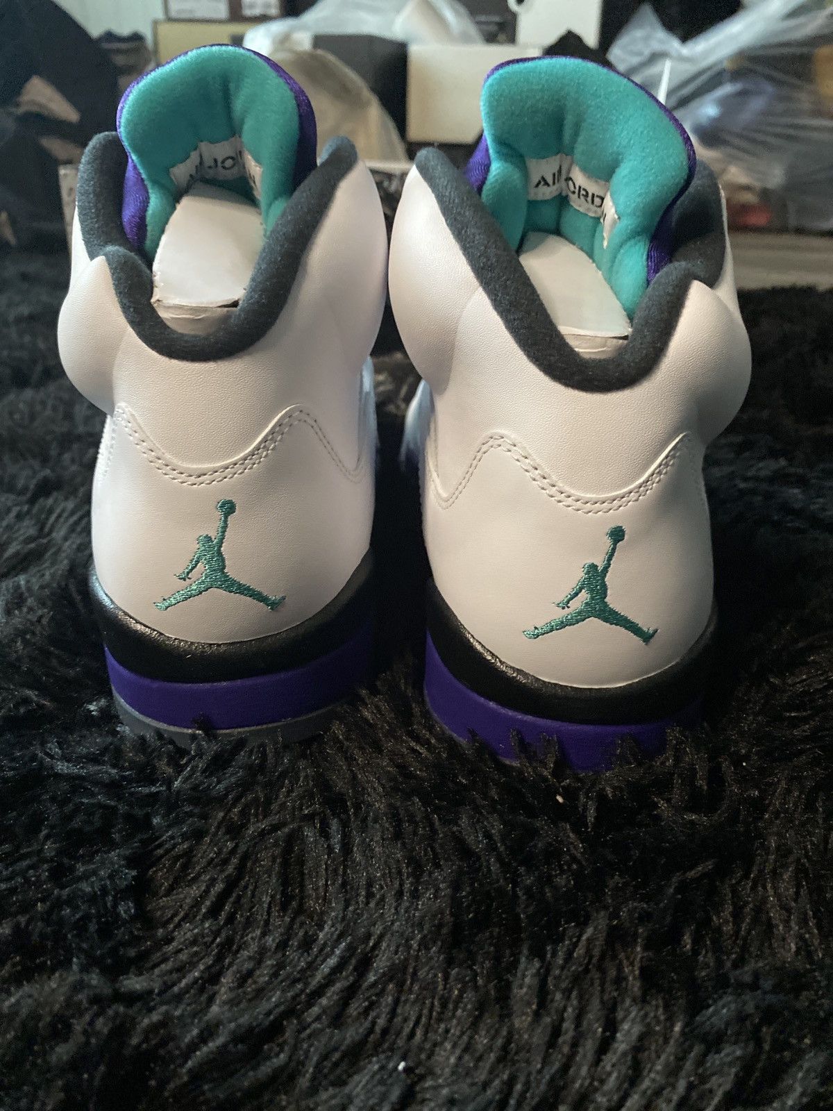 Jordan Brand Jordan 5 Retro Grape Size US 8 / EU 41 - 4 Thumbnail