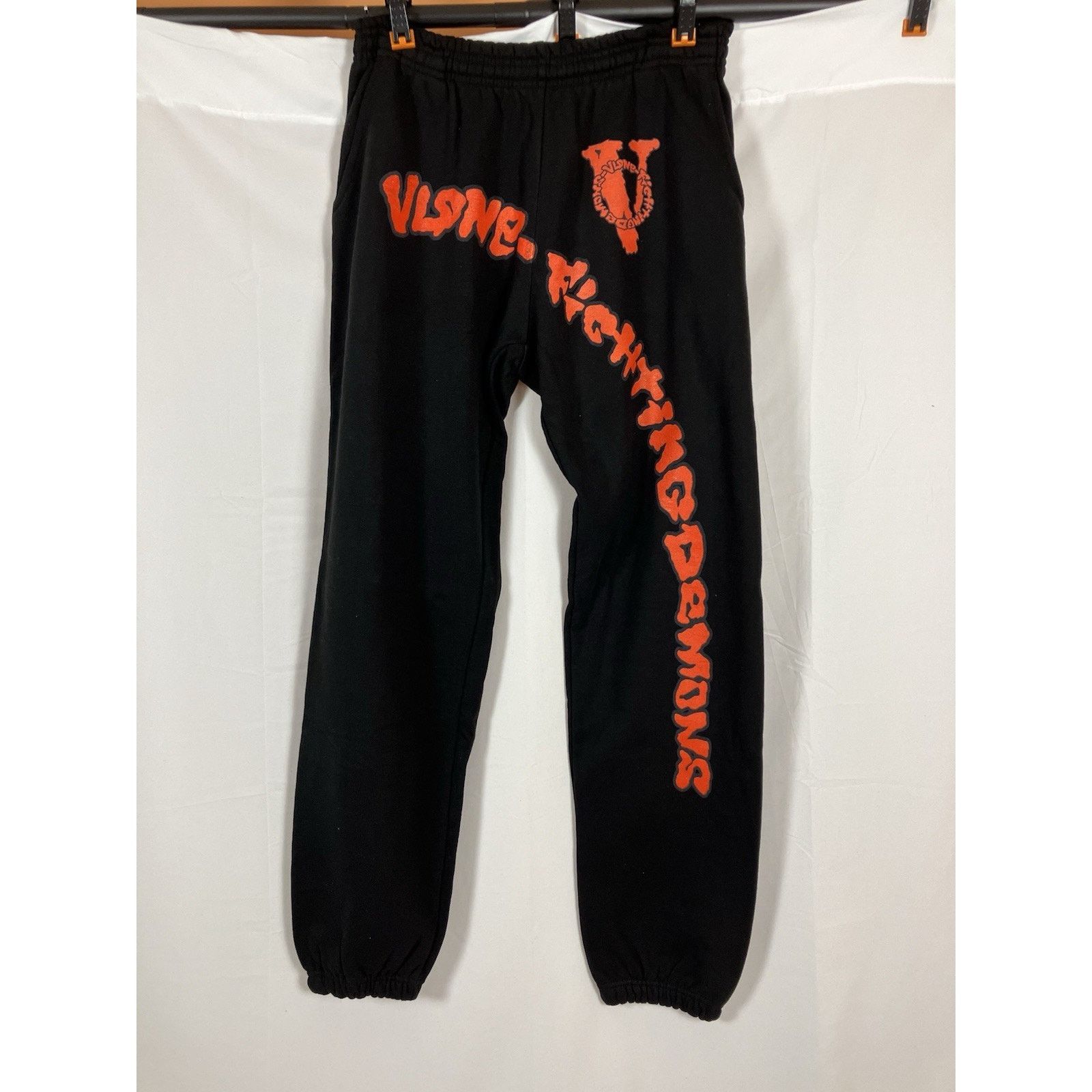 Vlone Juice Wrld x Vlone Circle Sweatpant | M | New | AG Size US 32 / EU 48 - 3 Thumbnail