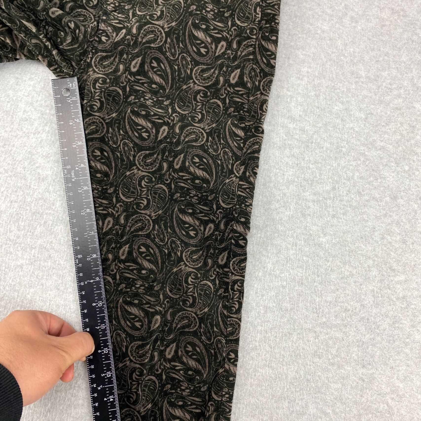 AG Jeans AG Jeans x Anthropologie Jeans Womens 24P Black High Rise Stevie Ankle Paisley Modern Size 42" / US 20 - 7 Thumbnail