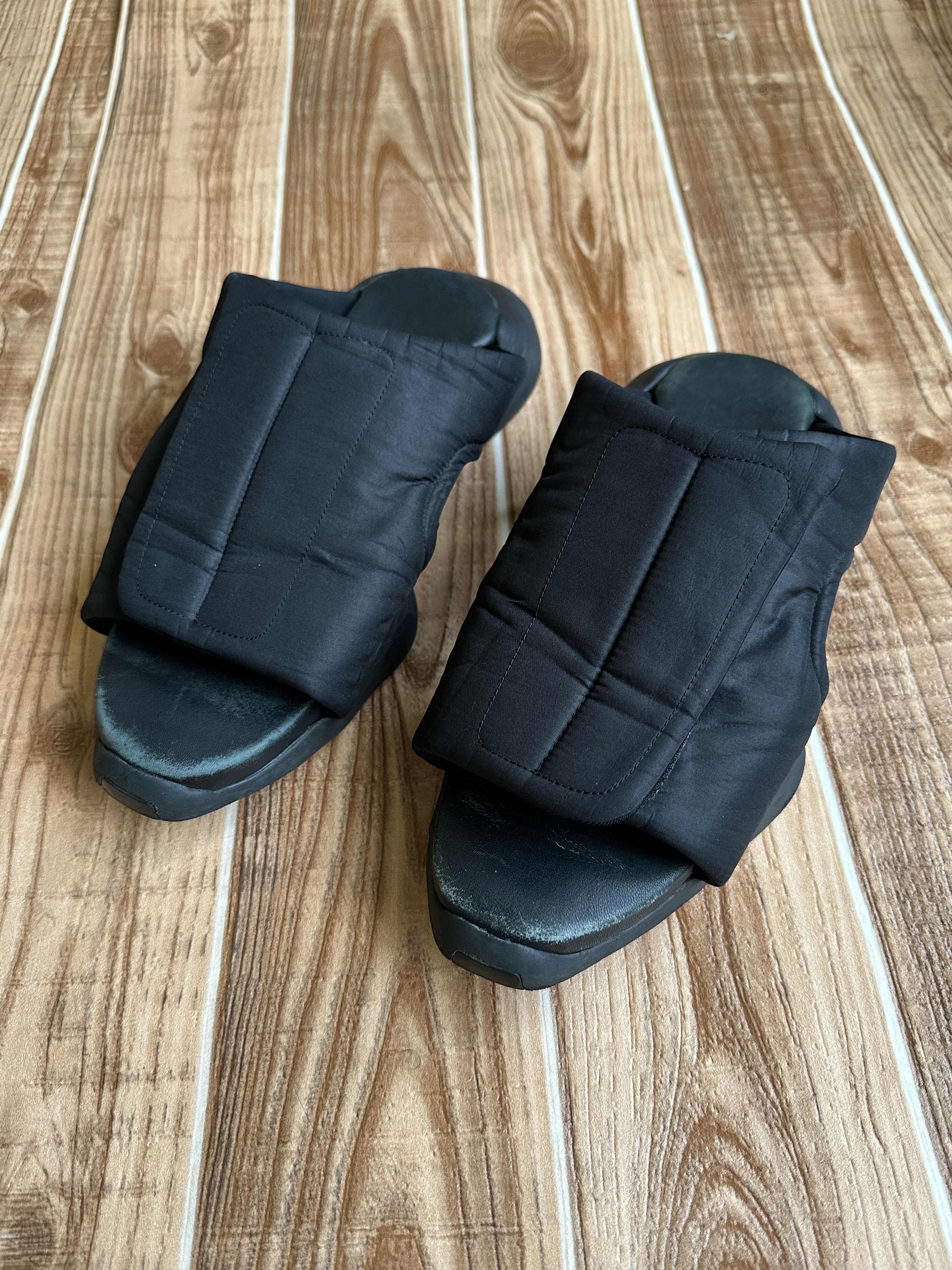 Adidas × Rick Owens × Rick Owens Drkshdw Rick owens co-signed adidas horseshoe slippers Size US 8 / EU 41 - 3 Thumbnail