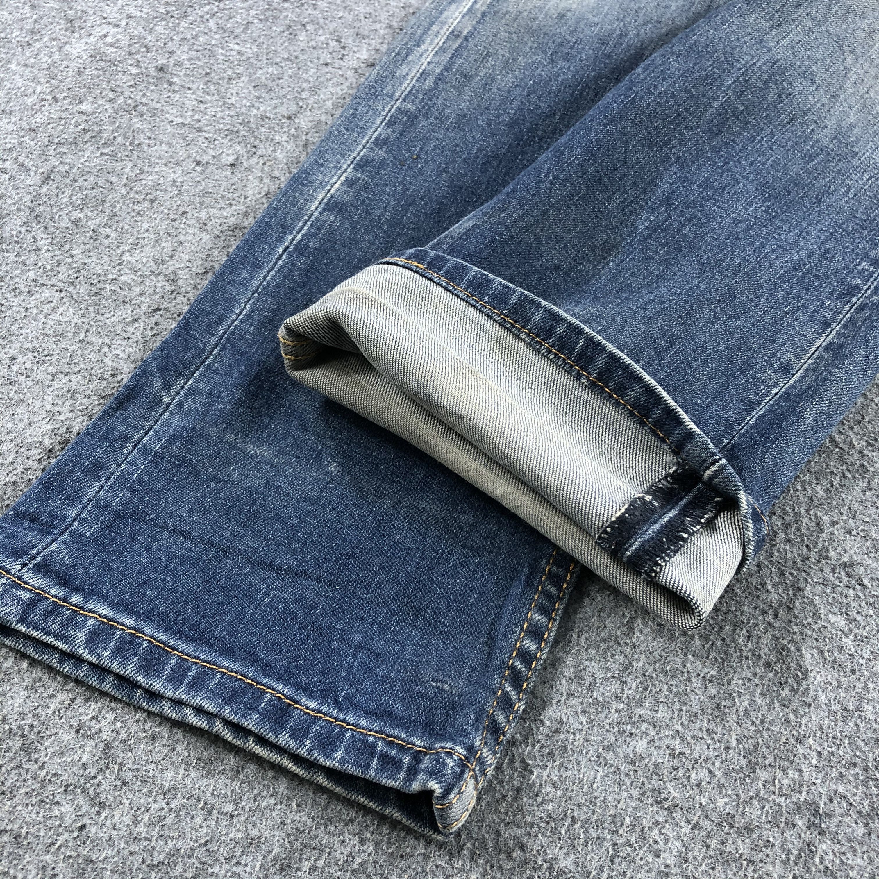 Levi's Vintage Blue Wash Levis 513 Jeans-J1795 Size US 32 / EU 48 - 7 Thumbnail