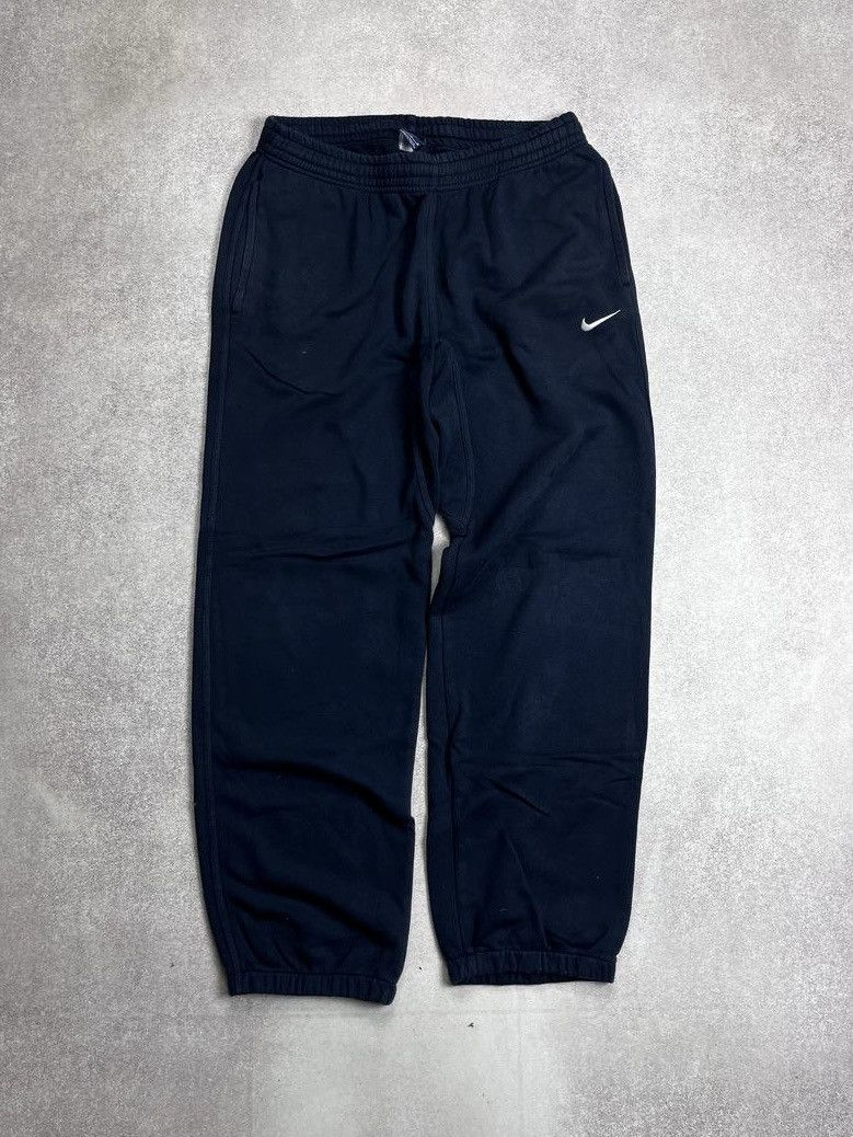 Nike Vintage 90s Nike Swoosh Retro Sweatpants Track Pants M Size US 32 / EU 48 - 1 Thumbnail