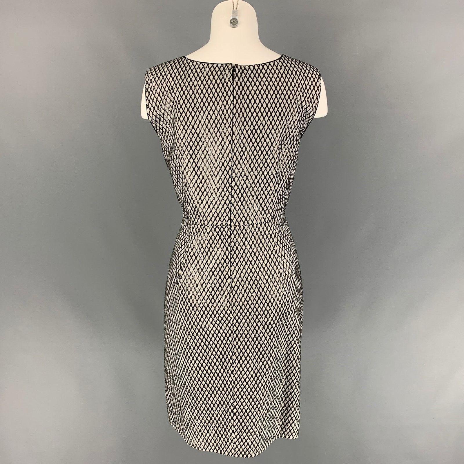Marc Jacobs MARC JACOBS Size 12 Grey & Black Silk Beaded Shift Dress Size XL / US 12-14 / IT 48-50 - 4 Thumbnail