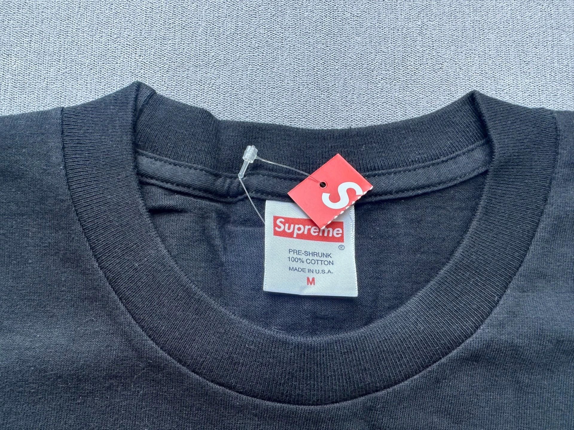 Supreme Supreme 2014FW Uzi KRS One New Rare Tee Black M Size US M / EU 48-50 / 2 - 3 Thumbnail