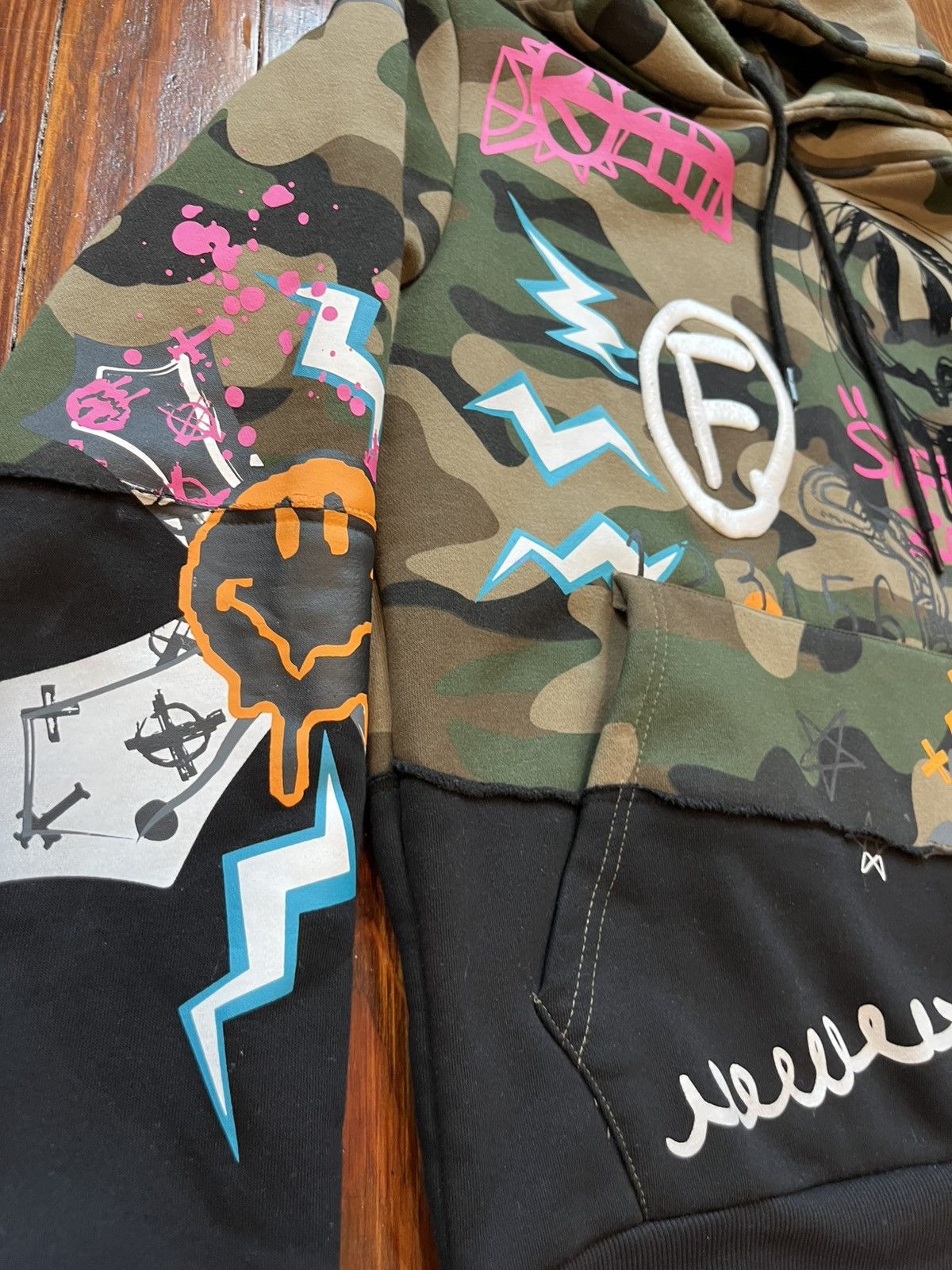 Smoke Rise Smoke Rise Graffiti Camo Pullover Hoodie Small Black Green Size US S / EU 44-46 / 1 - 6 Thumbnail