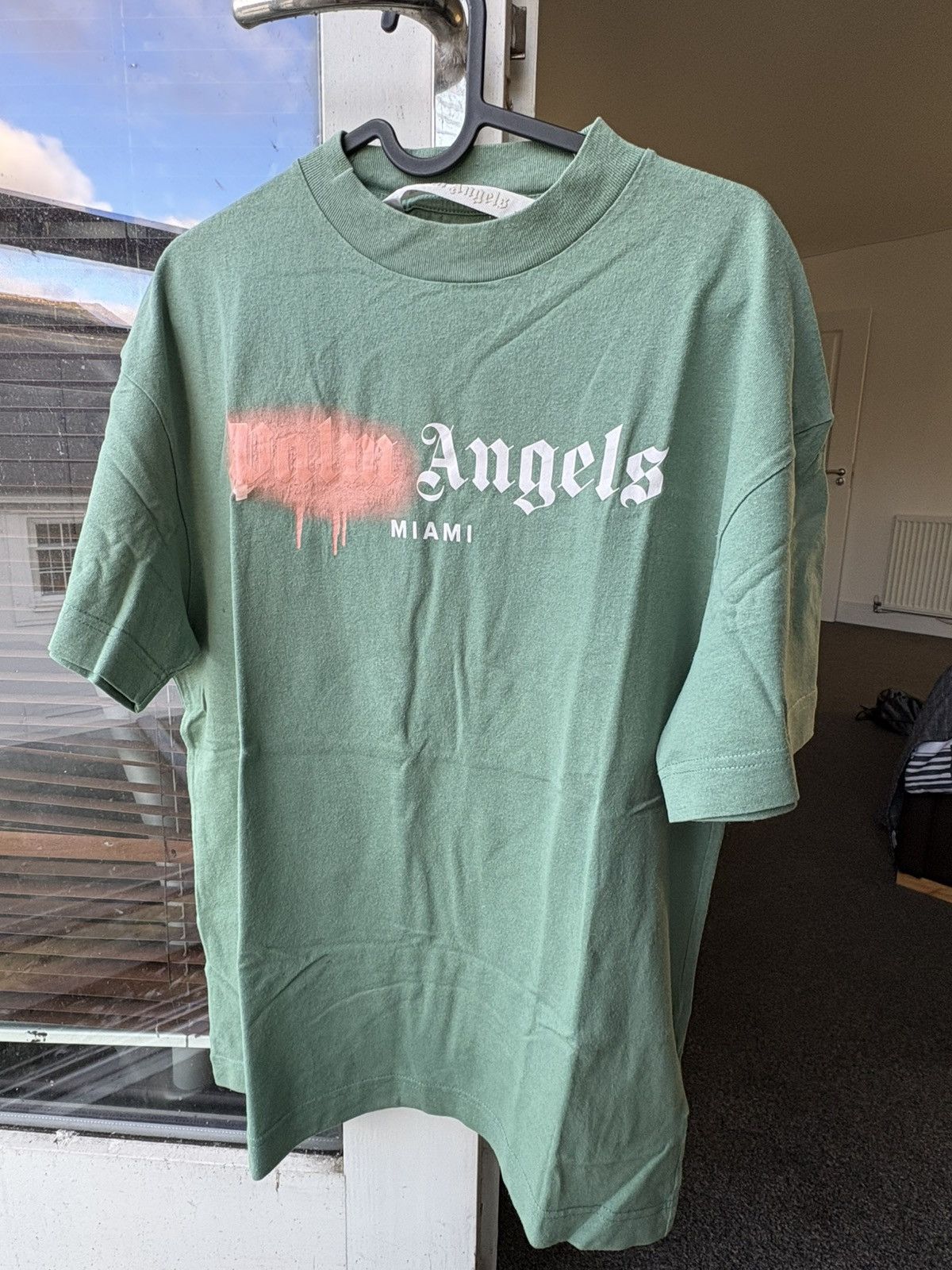 Palm Angels Palm Angels Green T-Shirt – Size M – Excellent Condition Size US S / EU 44-46 / 1 - 4 Thumbnail