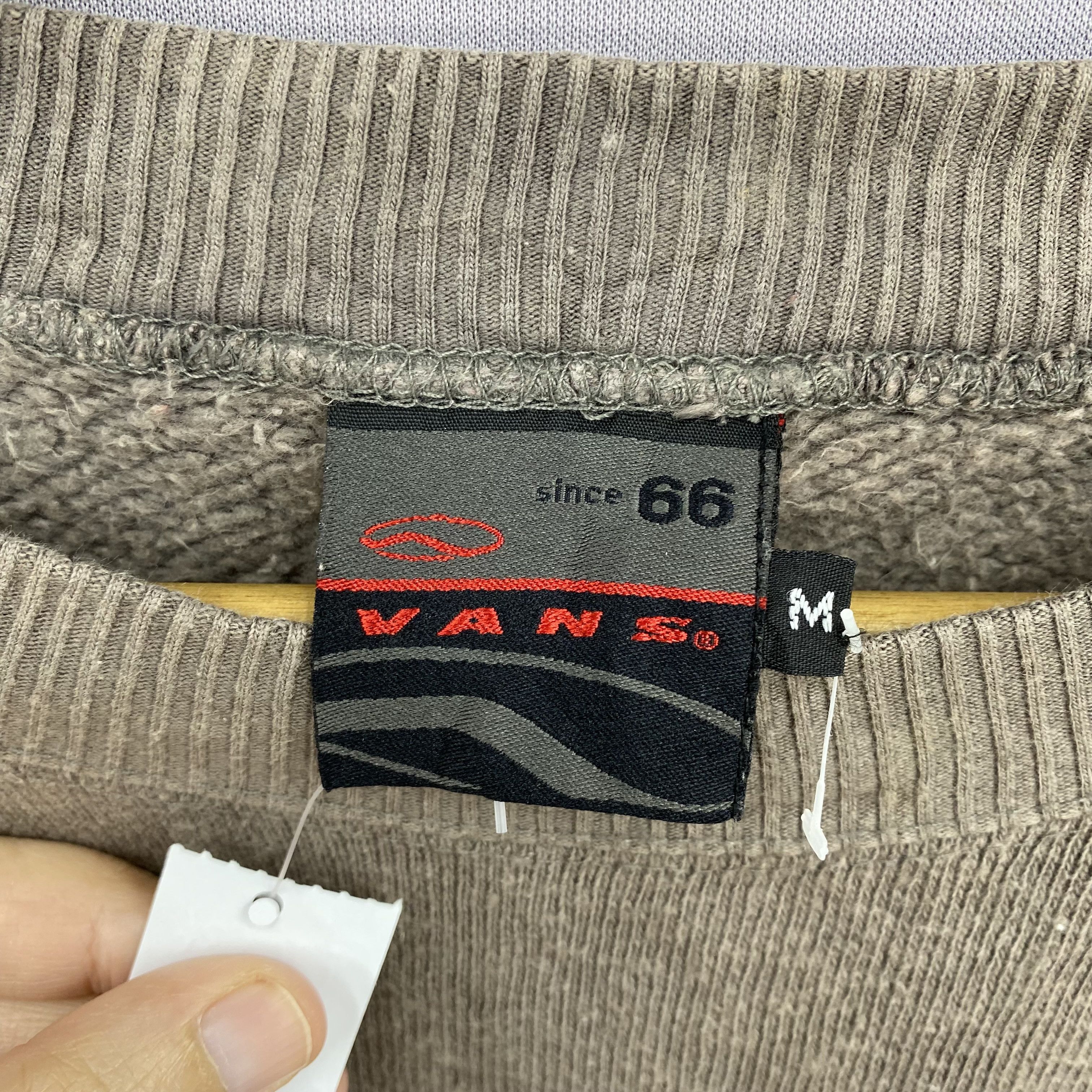 Vans Vintage 90s Vans Sweater Skateboarding Sweatshirt Jumper Size US L / EU 52-54 / 3 - 4 Thumbnail