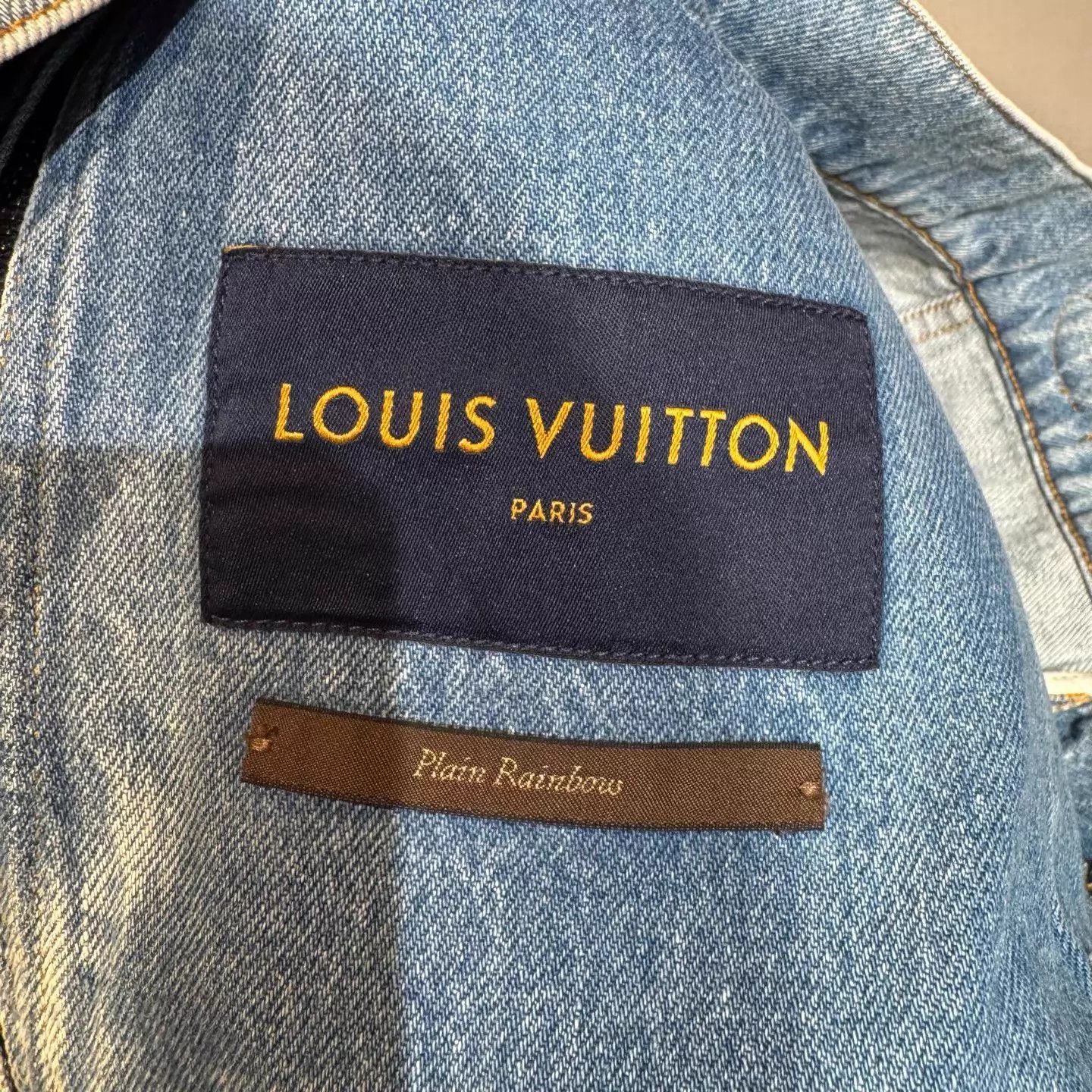 Louis Vuitton Louis Vuitton Mock Two-Piece Denim Jacket 52 Unworn Size US L / EU 52-54 / 3 - 3 Thumbnail