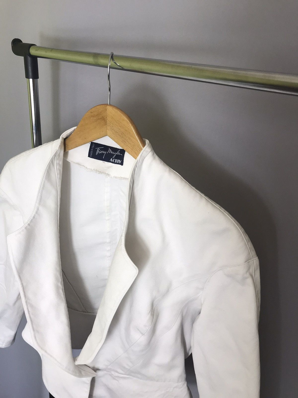 Thierry Mugler Women's Thierry Mugler Activ Italy Vintage 80s 90s Blazer Size M / US 6-8 / IT 42-44 - 5 Thumbnail