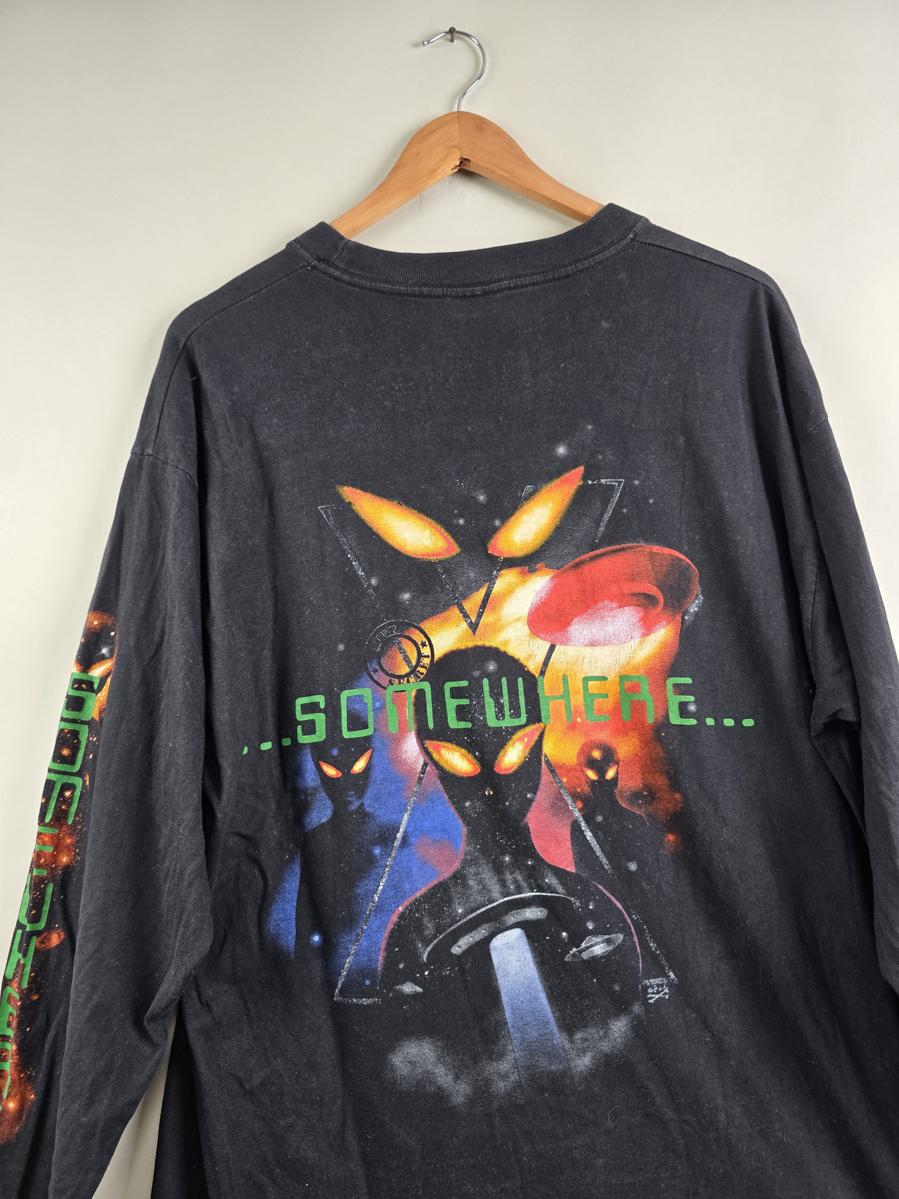 Alien Workshop × Vintage 90s Alien UFO Long Sleeve XL 23.5" 32" Size US XL / EU 56 / 4 - 6 Thumbnail
