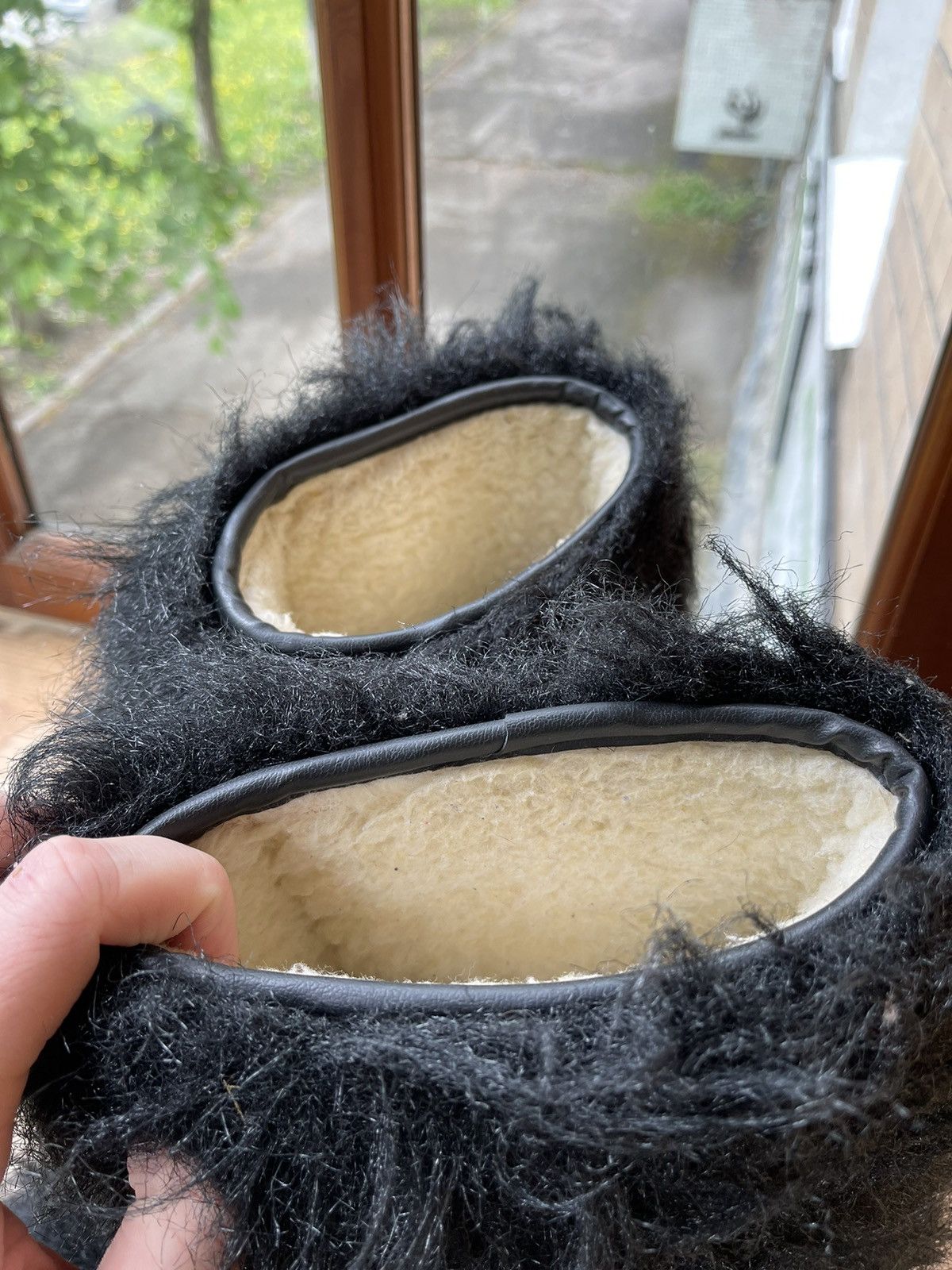 Yeti Yeti hairy vintage black boots Size US 5 / EU 37 - 3 Thumbnail