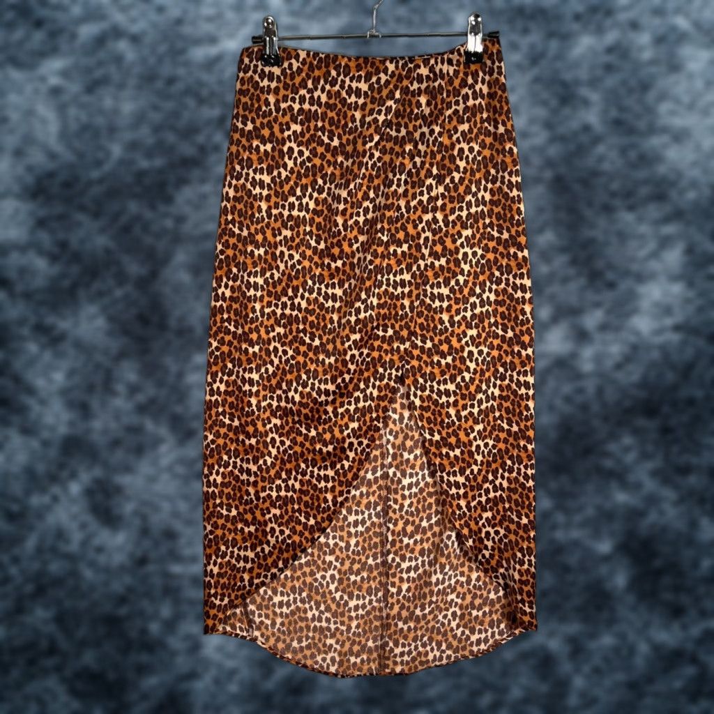 Urban Outfitters VINTAGE Urban Outfitters Leopard Print Midi Skirt XS Adult Womens XS Brown Animal Print Polyester Skirt Leopard MIDI Womens XS Brown Urban Outfitters Size 26" / US 2 / IT 38 - 1 Thumbnail