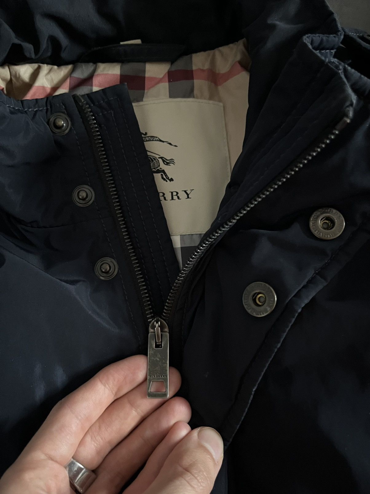 Burberry Burberry London Navy Bomber Jacket Nova Check Quilted Lining Size US M / EU 48-50 / 2 - 7 Thumbnail