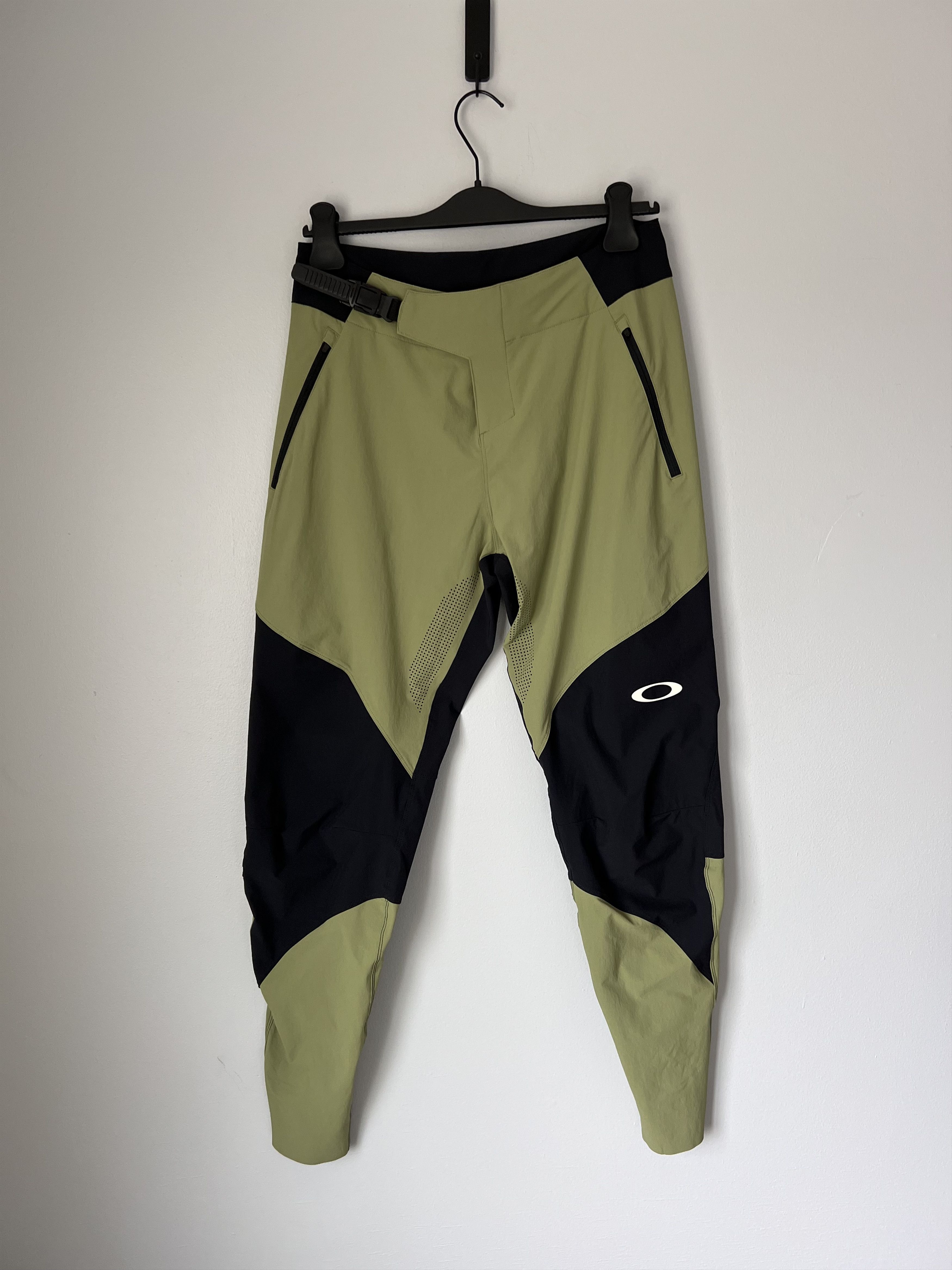 Oakley Oakley Seeker Airline Pants in Green Size US 32 / EU 48 - 1 Thumbnail