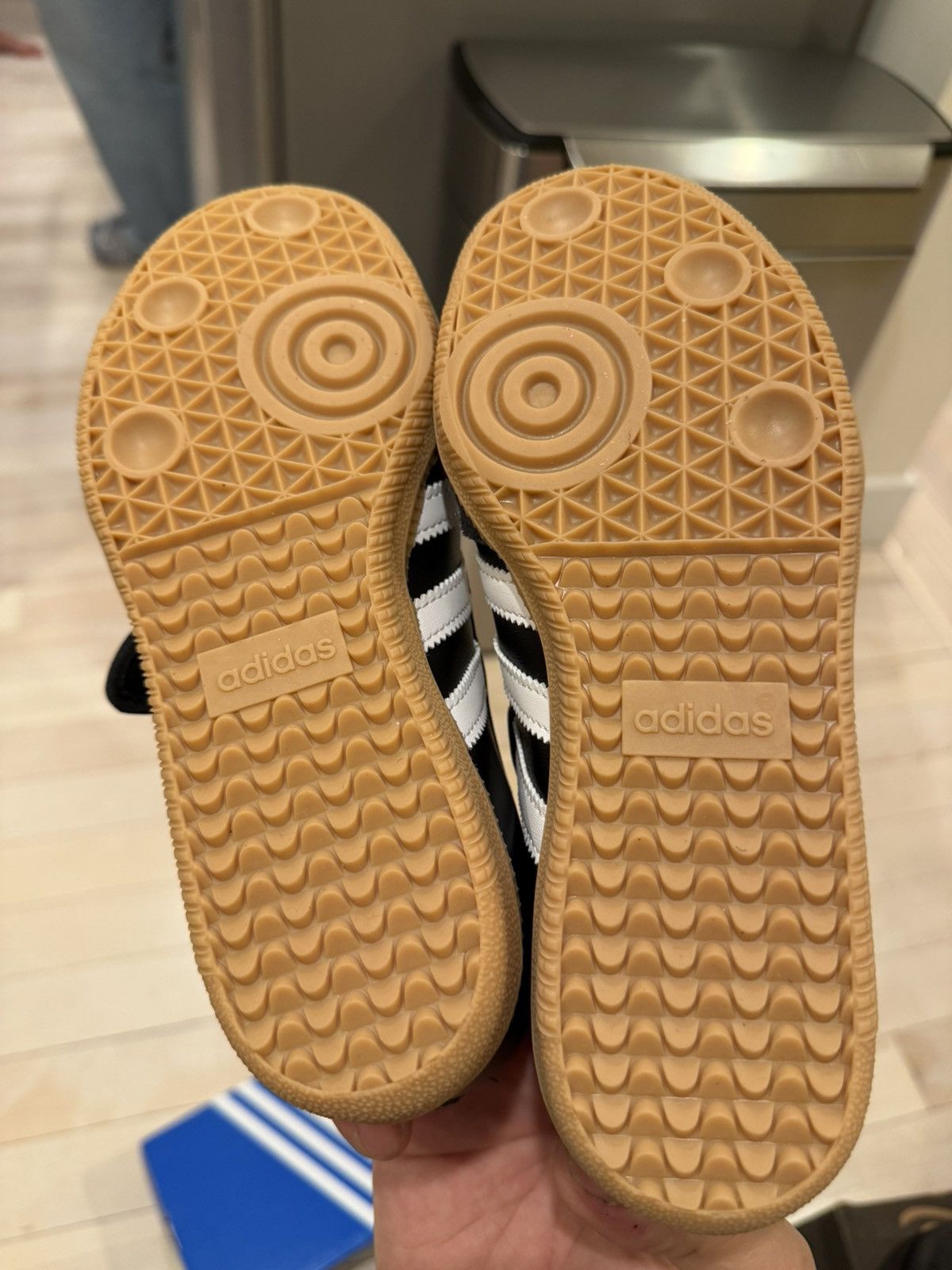 Adidas Adidas Samba Jane Women 5.5/ 36 eu. Size US 5.5 / IT 35.5 - 4 Thumbnail