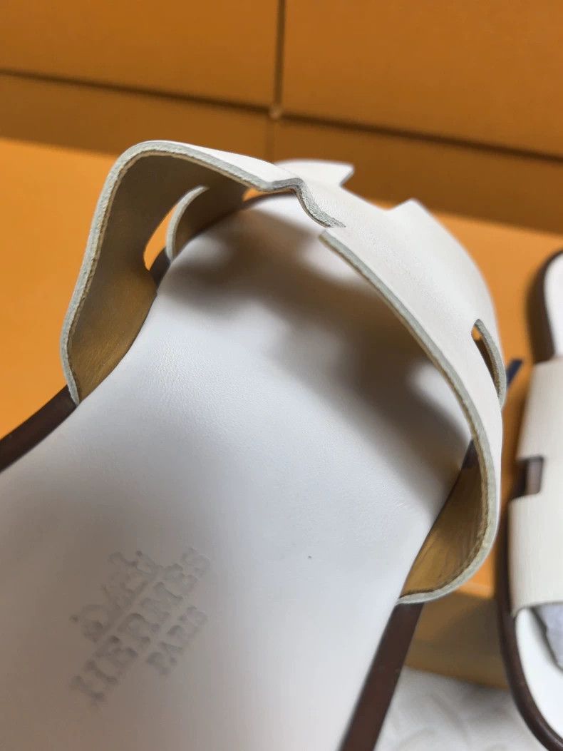 Hermes Hermes Men's White Sandals Size 40-2506 Size US 7.5 / EU 40-41 - 3 Thumbnail