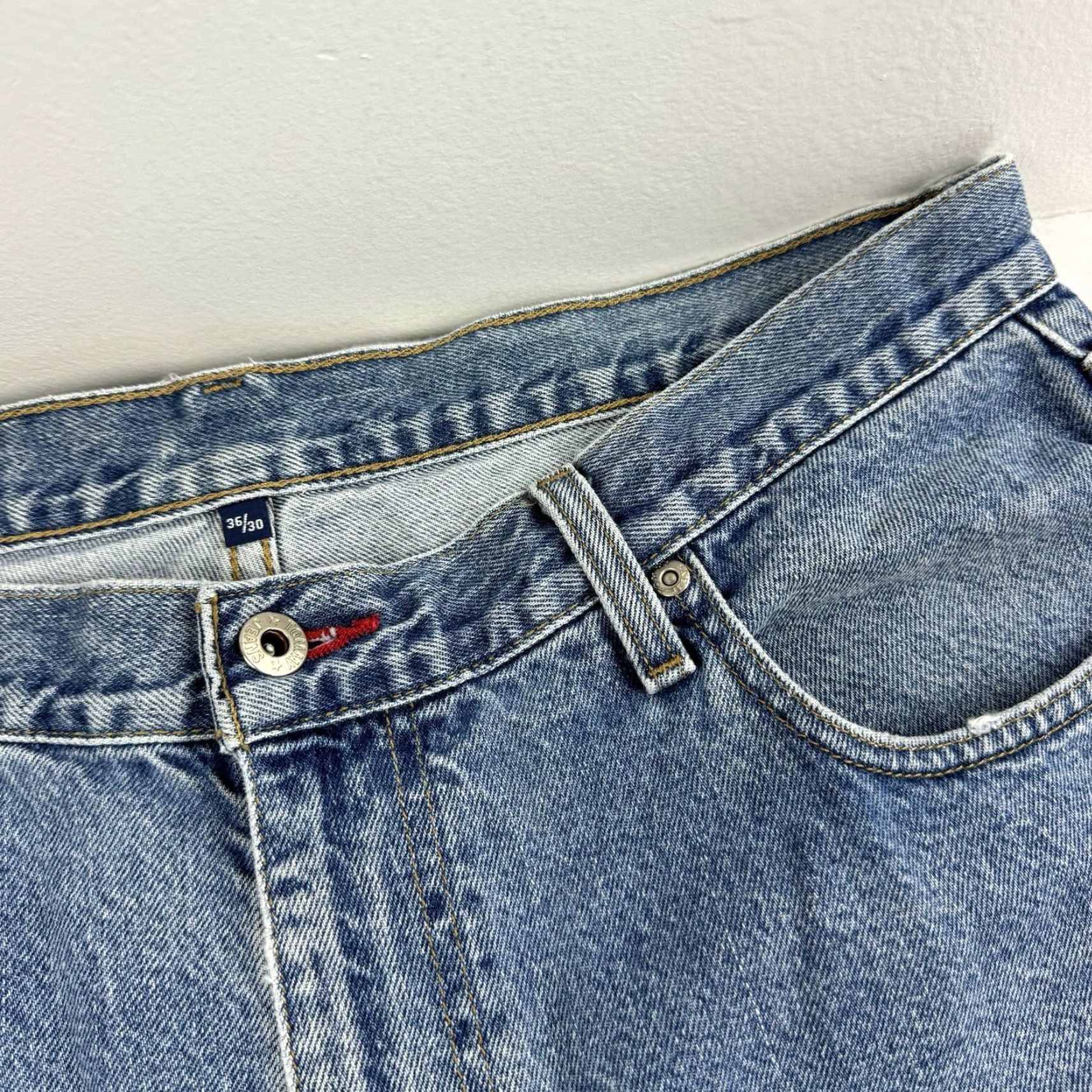 Tommy Hilfiger VINTAGE Tommy Hilfiger Jeans Adult 36x30 Blue Grunge Y2K 90s Hipster Punk Straight Jeans Mens Size US 36 / EU 52 - 5 Thumbnail