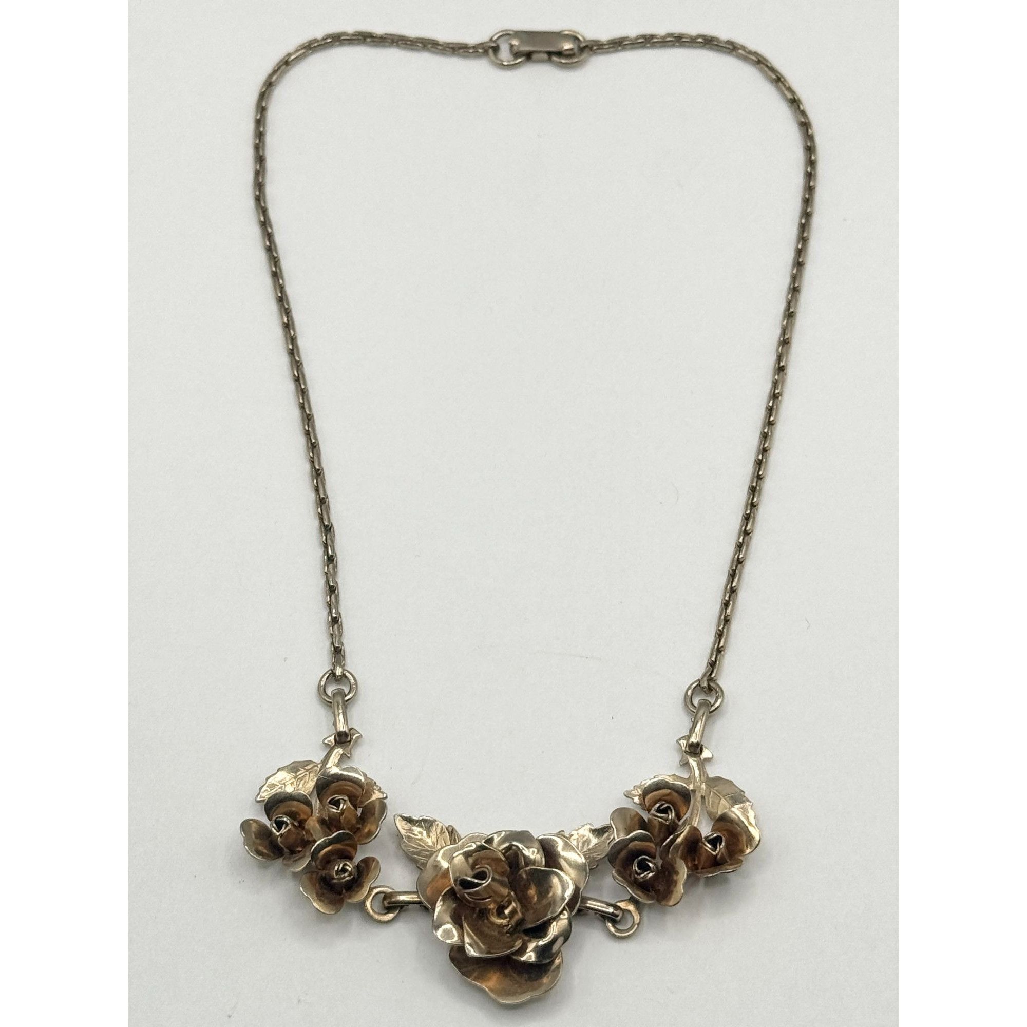 Vintage Rose Flower Collar Necklace