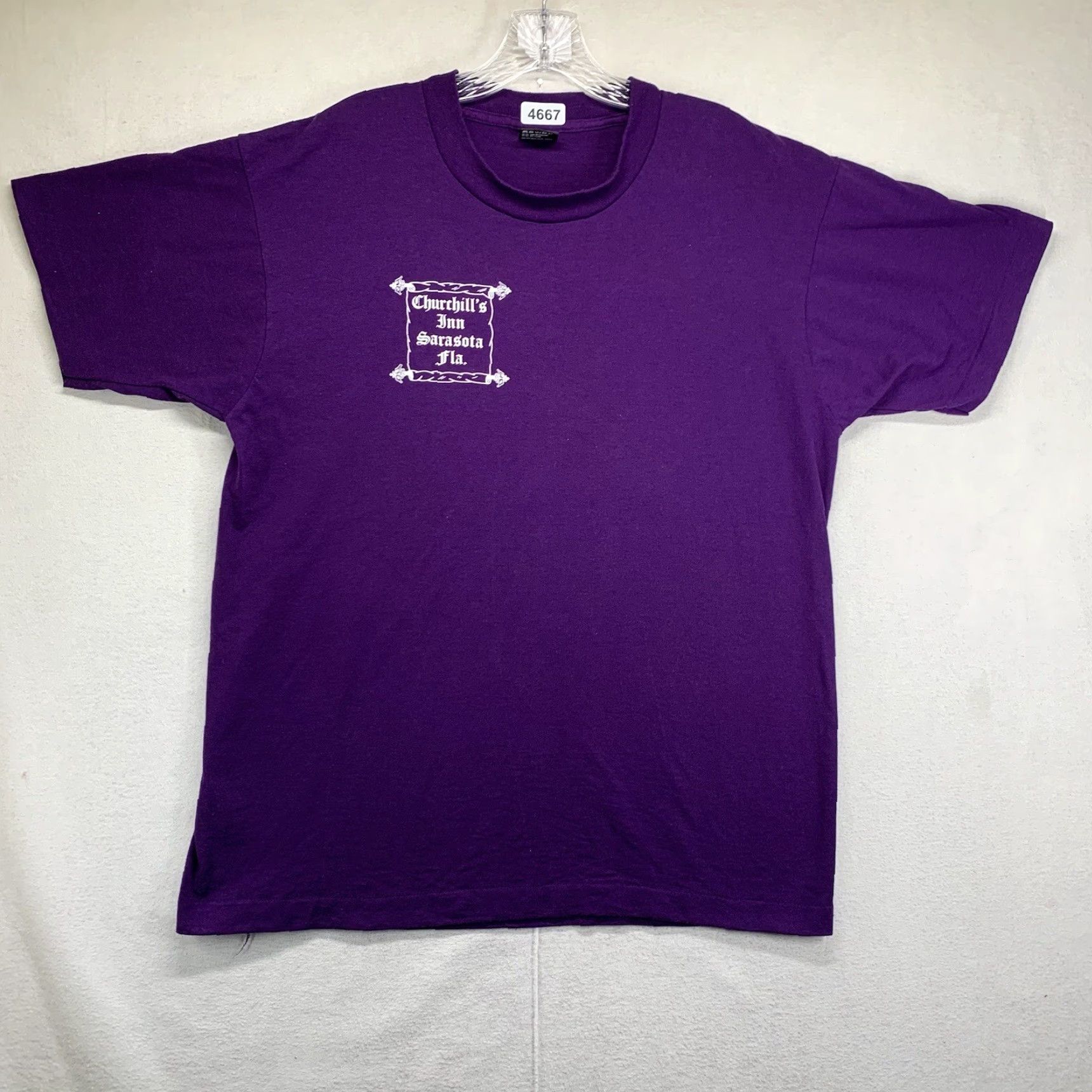Vintage VINTAGE Single Stitch T Shirt Mens Large BOXY Churchill’s Inn Sarasota Florida Size US L / EU 52-54 / 3 - 3 Thumbnail