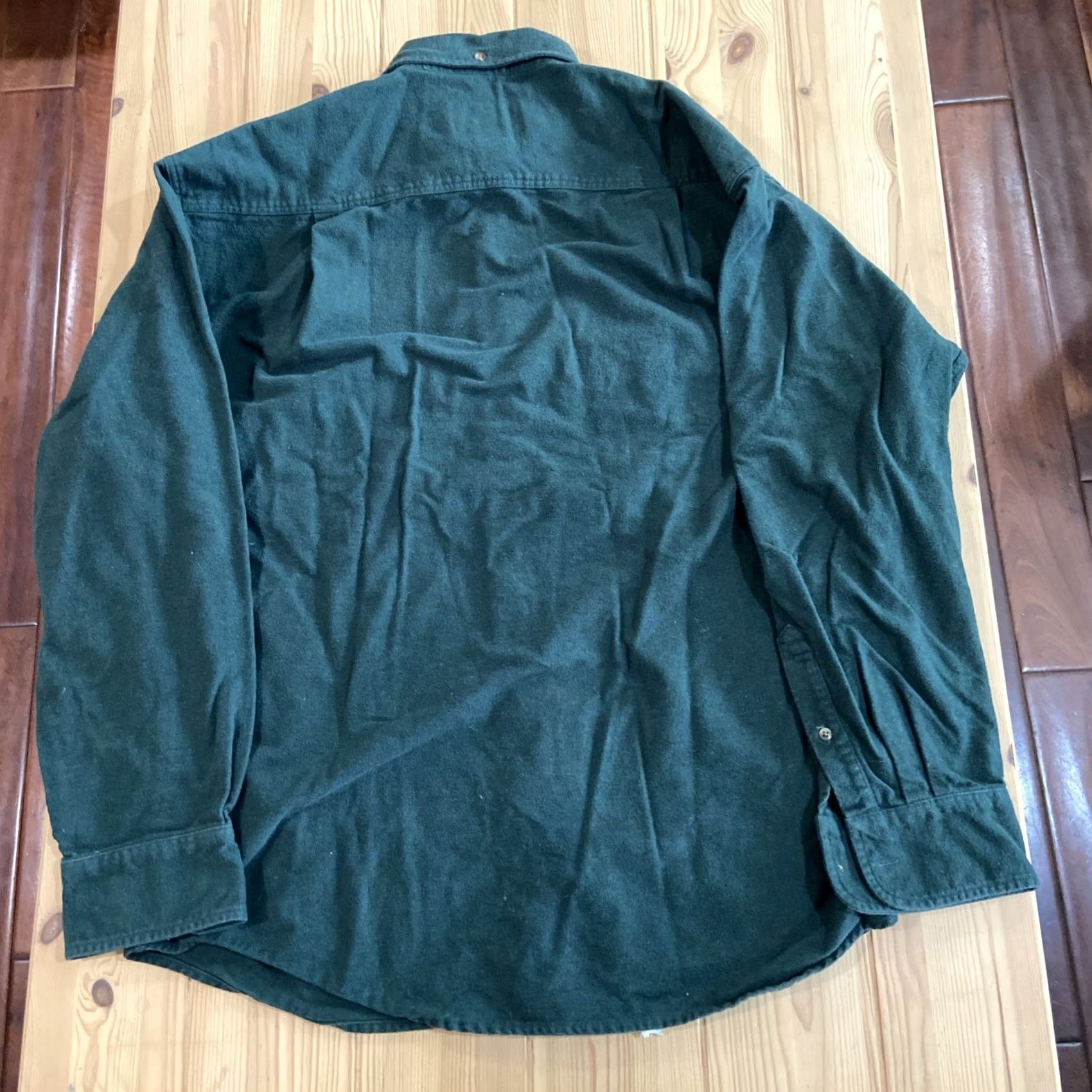 Vintage Cabela's Shirt Mens Size L Green Heavy Flannel Button-Up Deerskin Soft Chamois Long Sleeve Collared Cotton Silhouette Solid Pattern Regular Men Size US L / EU 52-54 / 3 - 5 Thumbnail