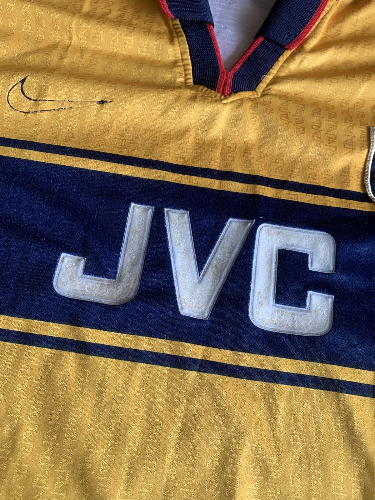 Other Vintage Arsenal away jersey Size US XL / EU 56 / 4 - 3 Thumbnail