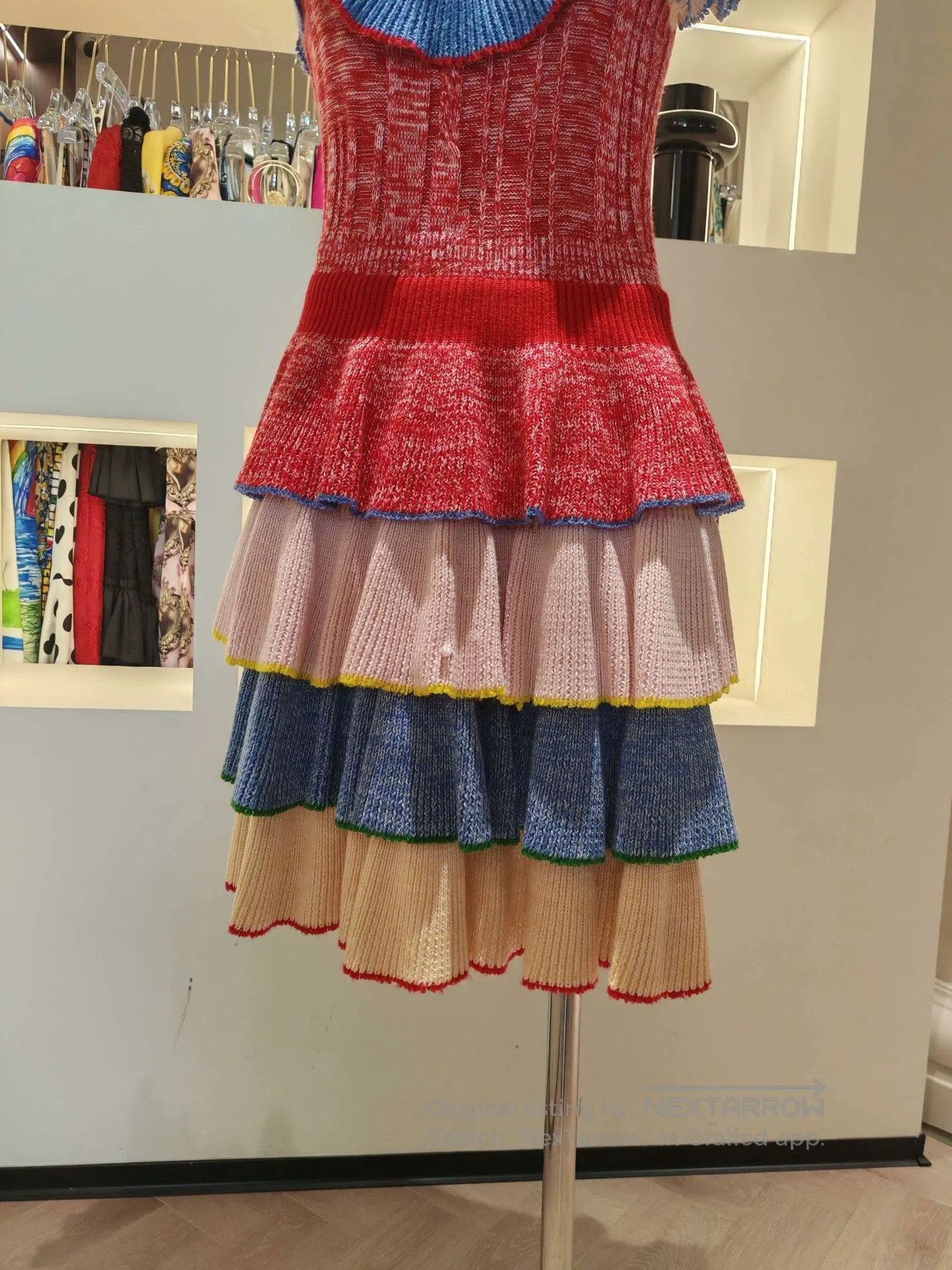Alexander McQueen Alexander McQueen Knit Cake Dress. Size S / US 4 / IT 40 - 8 Thumbnail