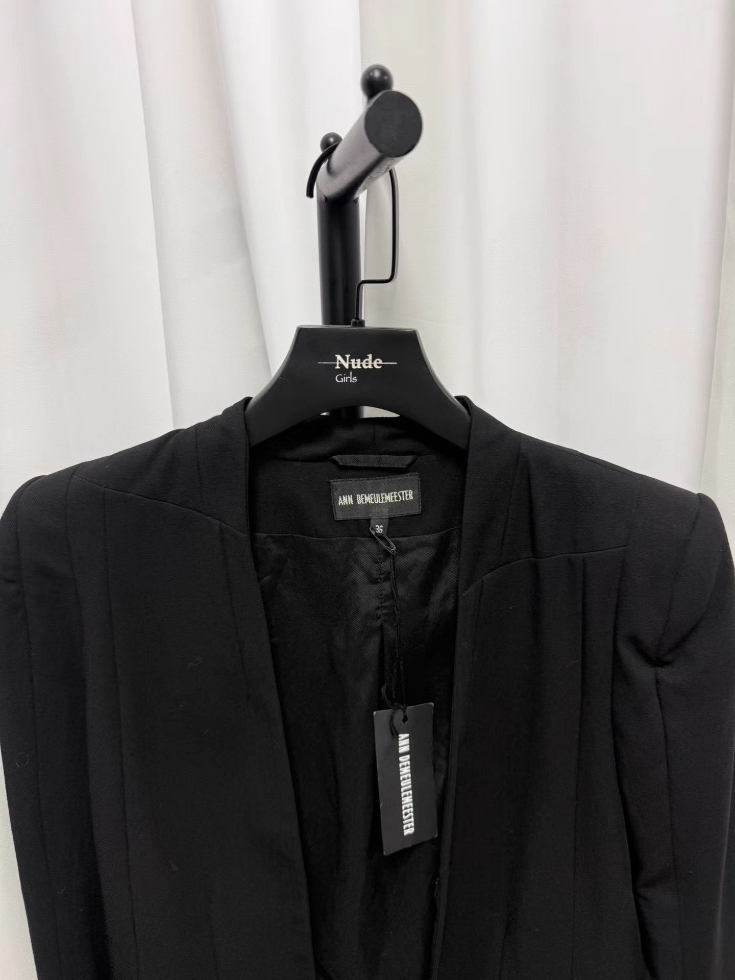 Ann Demeulemeester Ann Demeulemeester Square Shoulder Pleated Blazer K20 Size XS / US 0-2 / IT 36-38 - 3 Thumbnail