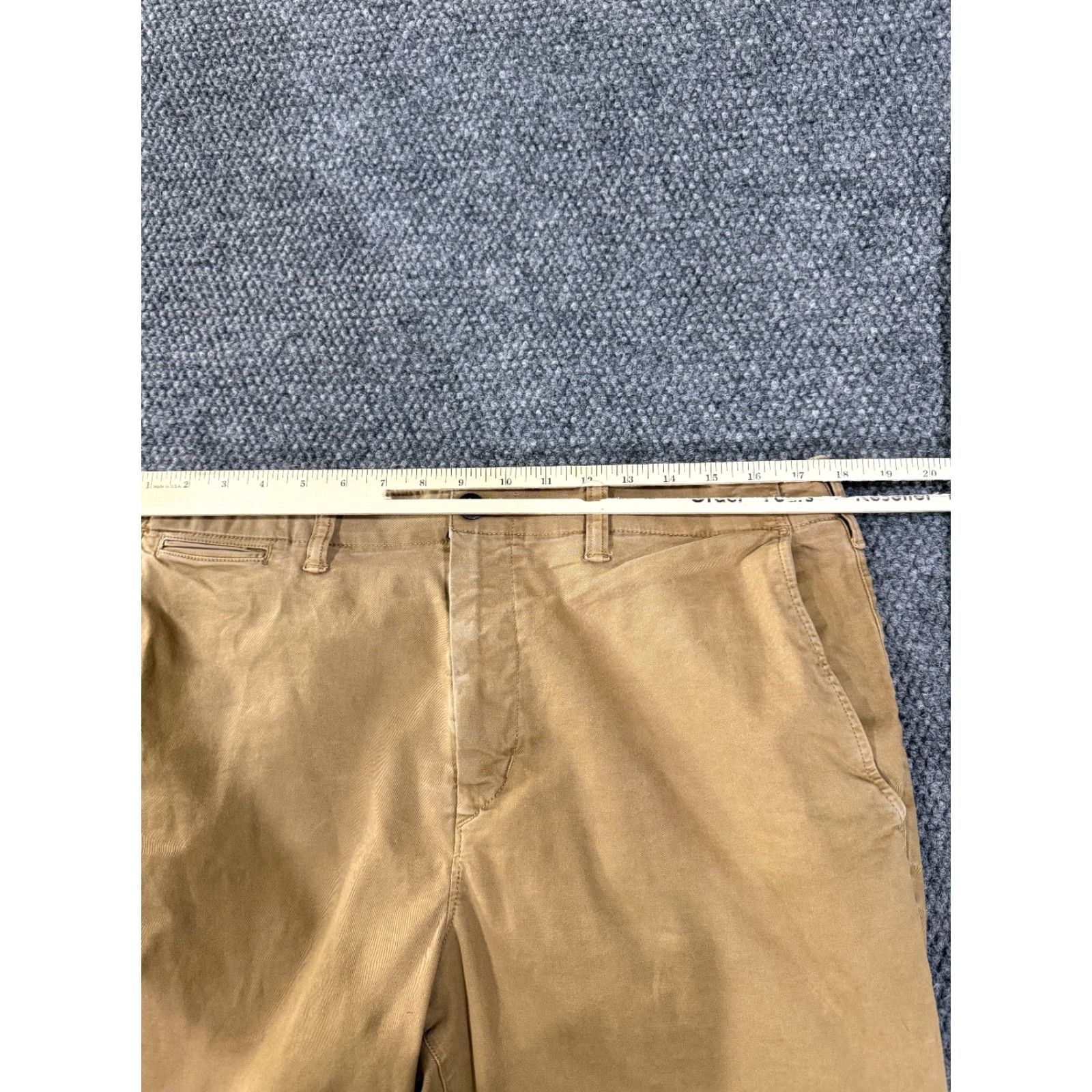 American Eagle Outfitters American Eagle Outfitters Pants Mens 36x29 Beige Straight Chino Casual Regular Baggy? Size US 36 / EU 52 - 6 Thumbnail