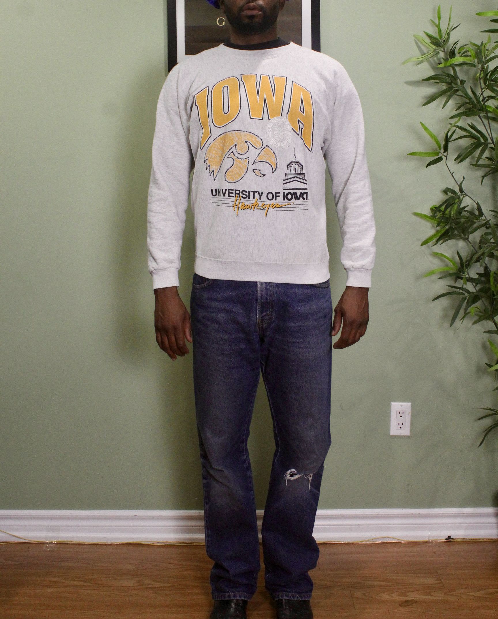 Vintage Vintage University Of Iowa Crewneck Size US M / EU 48-50 / 2 - 2 Thumbnail