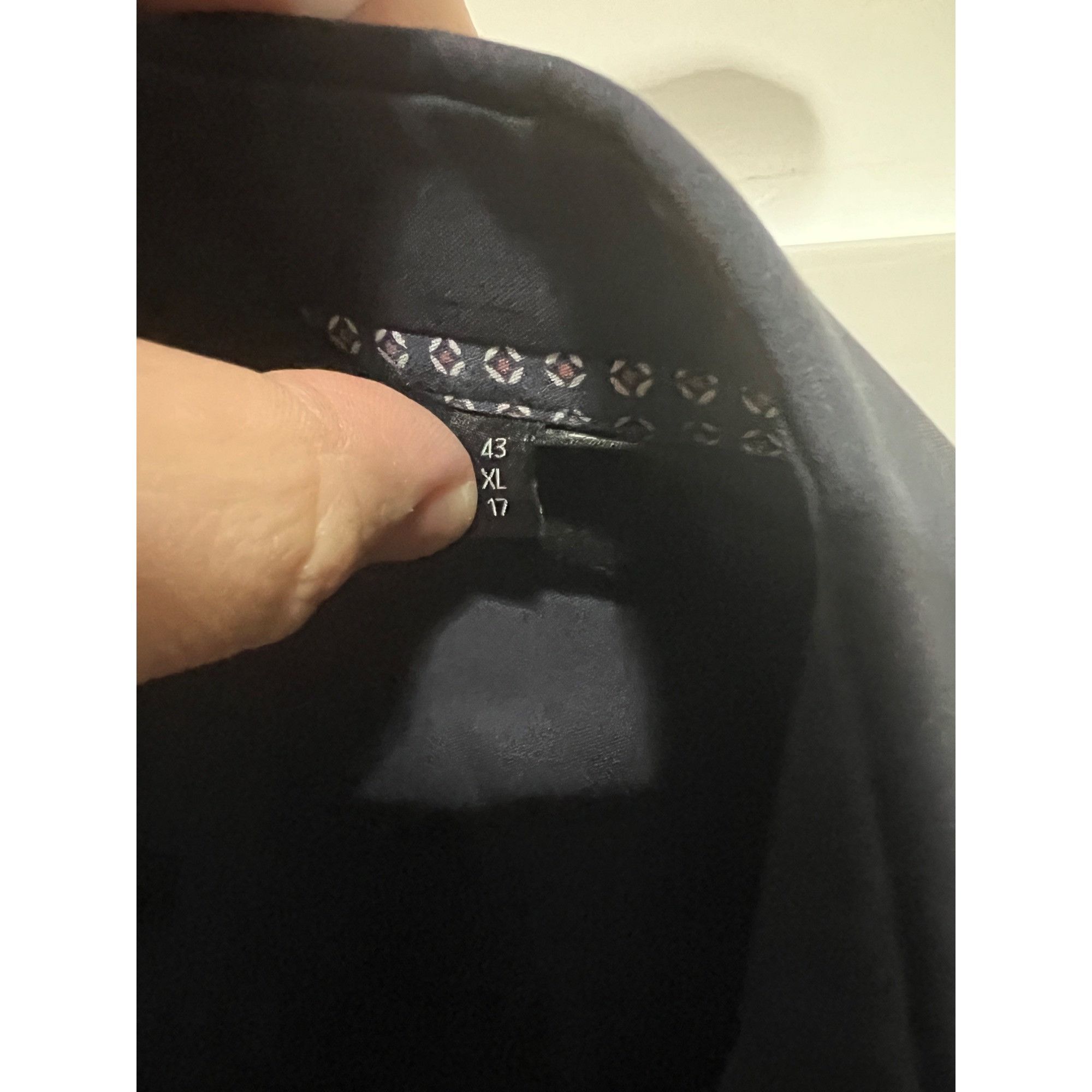 Hugo Boss Hugo Boss Long Sleeve Button Up Shirt - Size XL Size US XL / EU 56 / 4 - 3 Thumbnail