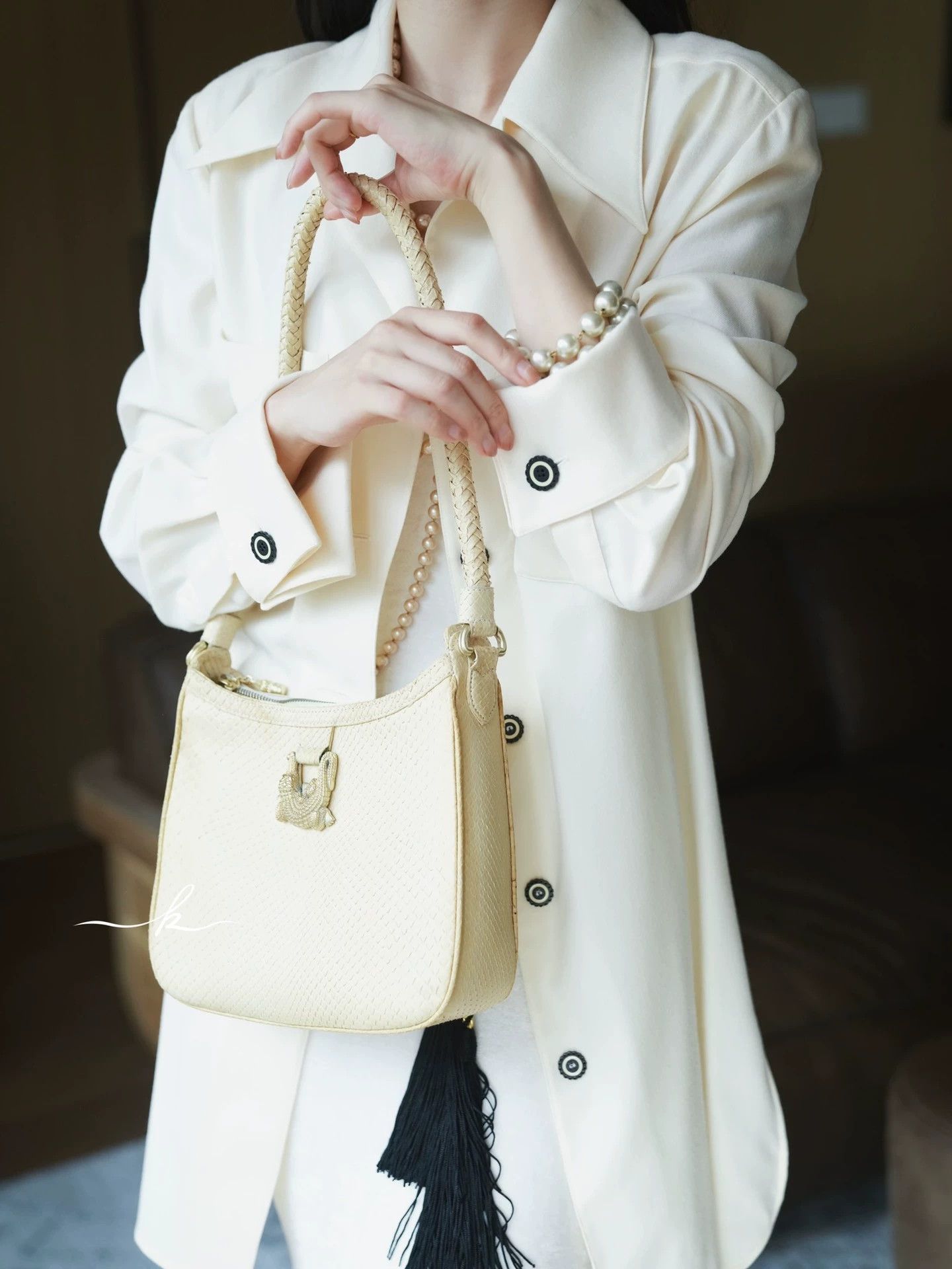 Karl Lagerfeld Karl Lagerfeld Vintage Cream Wool Oversized Shirt Dress Size M / US 6-8 / IT 42-44 - 5 Thumbnail
