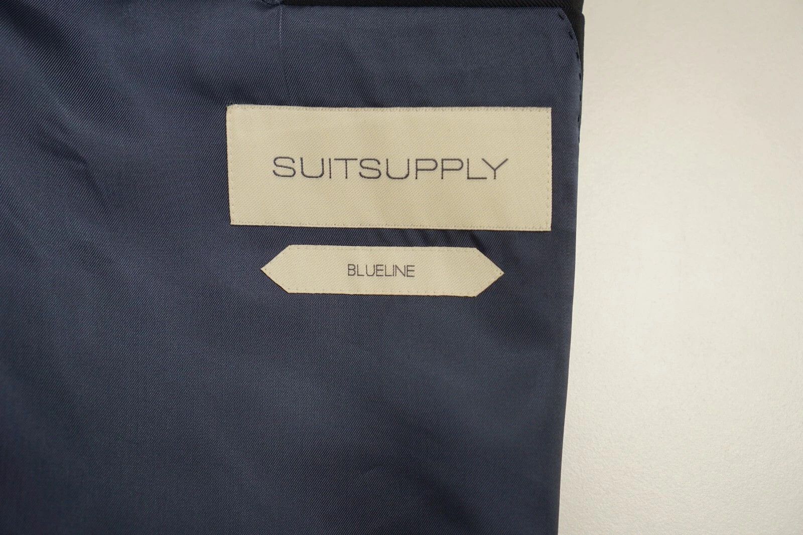 Suitsupply Men Suitsupply 3 Piece Suit Lazio Single Breasted Navy US54S Size 54R - 3 Thumbnail