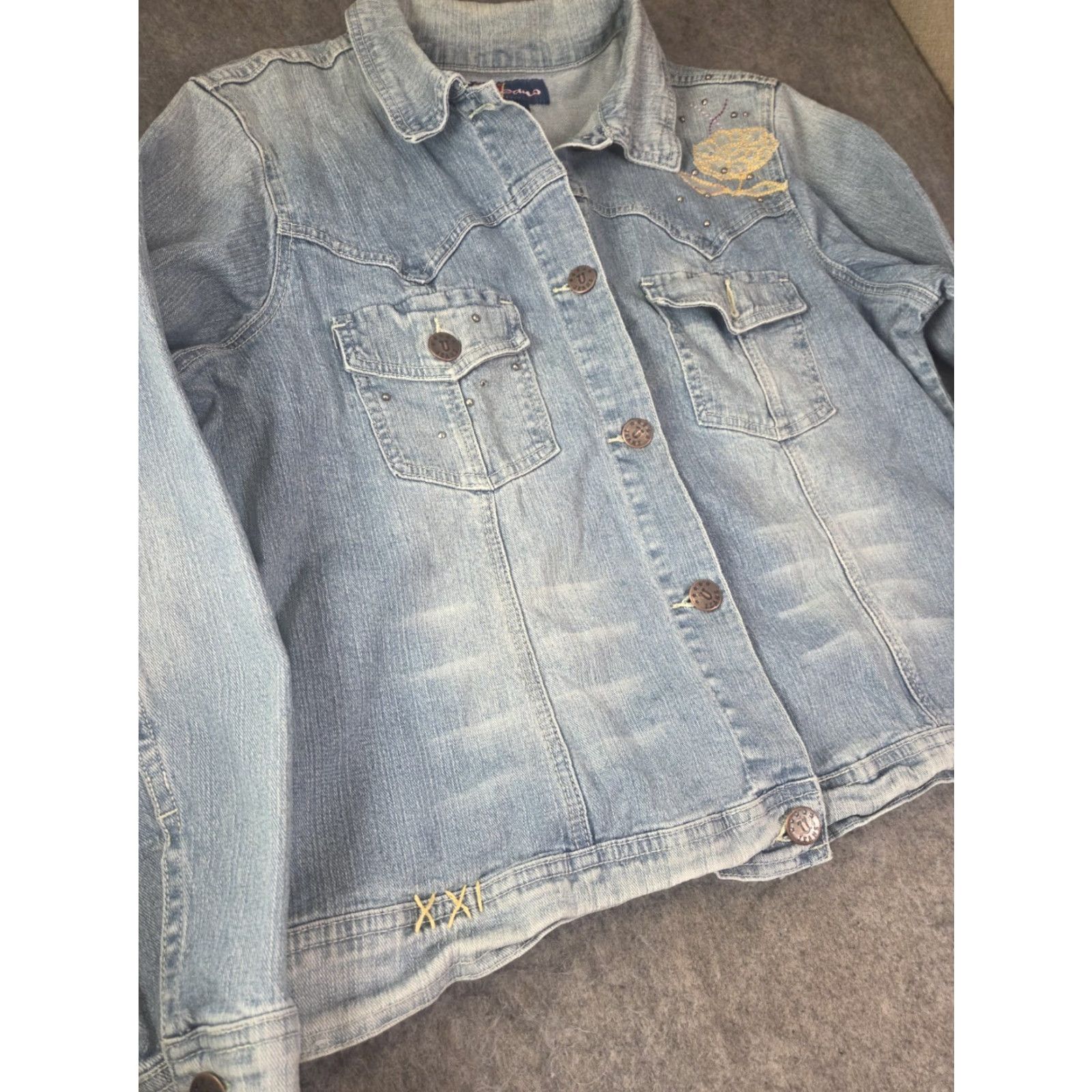 Denime VINTAGE U Jeans Denim Jacket Embroidered Distressed Womens XL Blue Cotton Basic Jacket Leather? Size 40" / US 18 - 2 Thumbnail