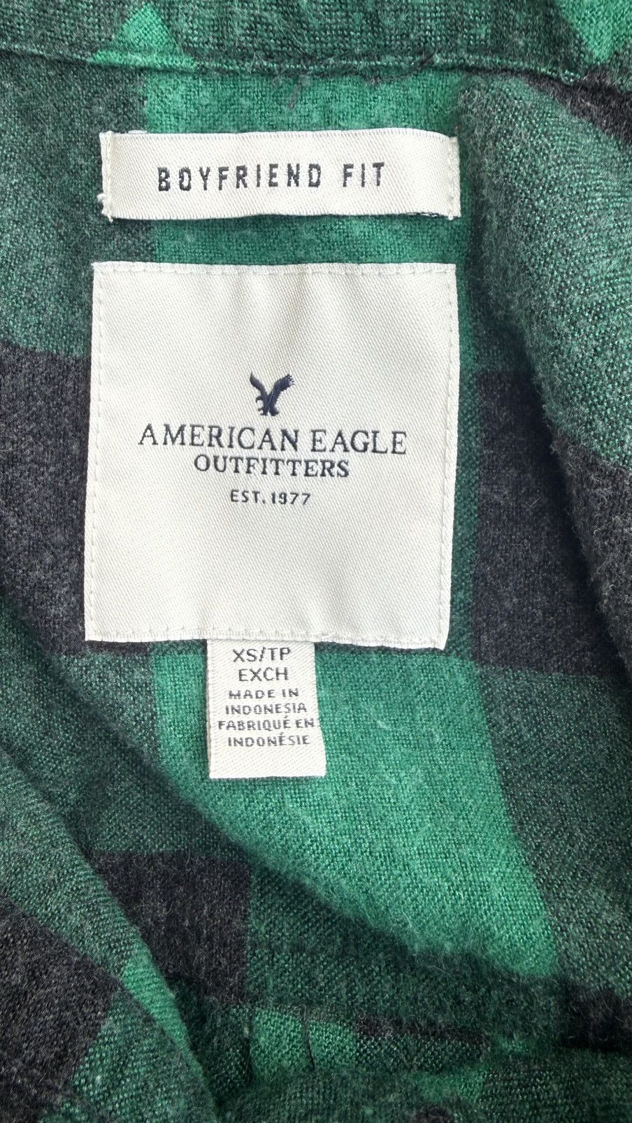 American Eagle Outfitters American Eagle Green & Black Plaid Flannel Shirt Boyfriend Size XS / US 0-2 / IT 36-38 - 8 Thumbnail