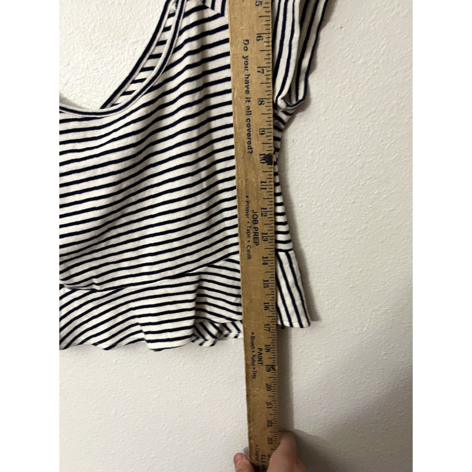 American Eagle Outfitters American Eagle Striped Crop Top Large V Neck Blue White Womens Size L / US 10 / IT 46 - 4 Thumbnail